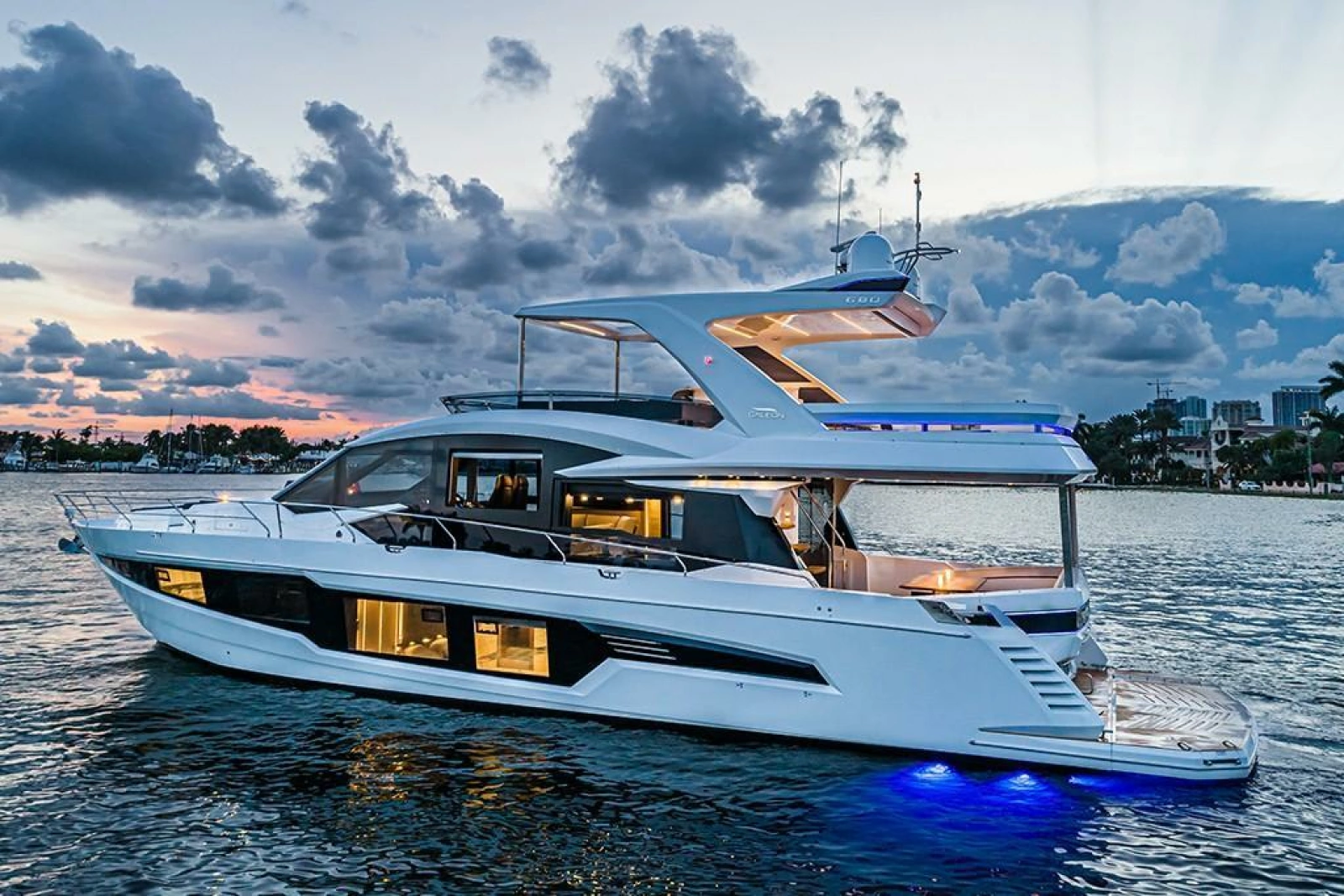 2025 Galeon 680 FLY