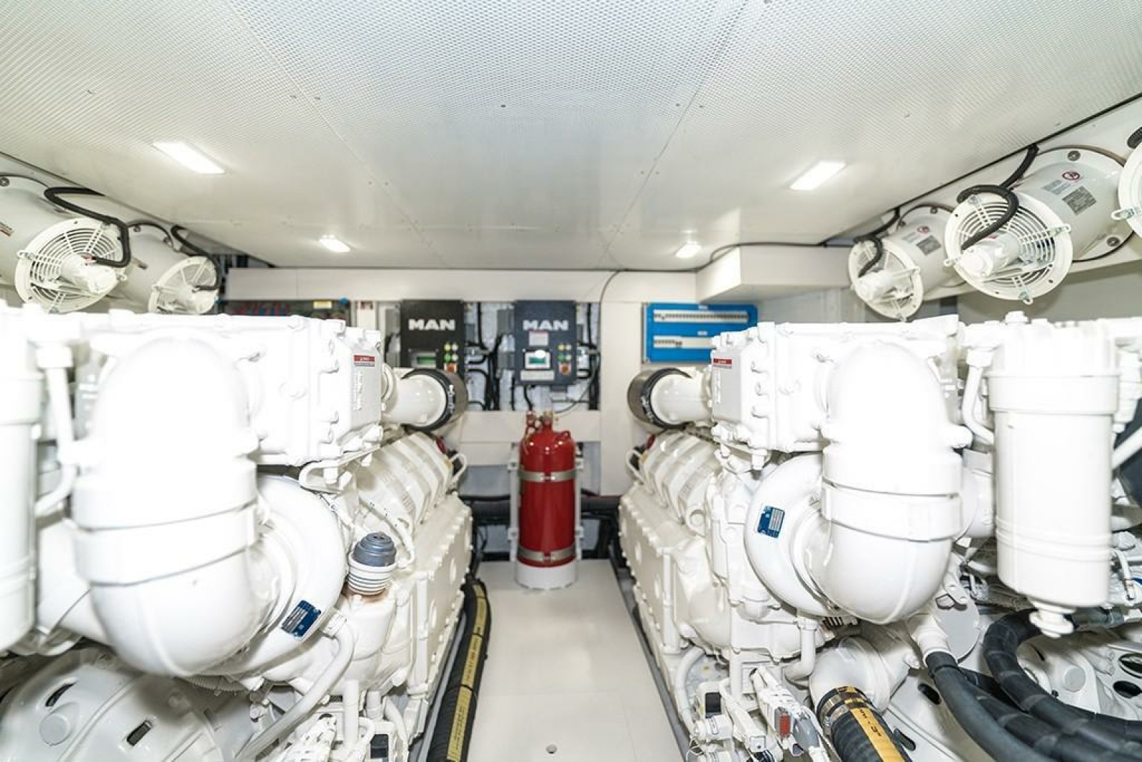 2025 Galeon 680 FLY
