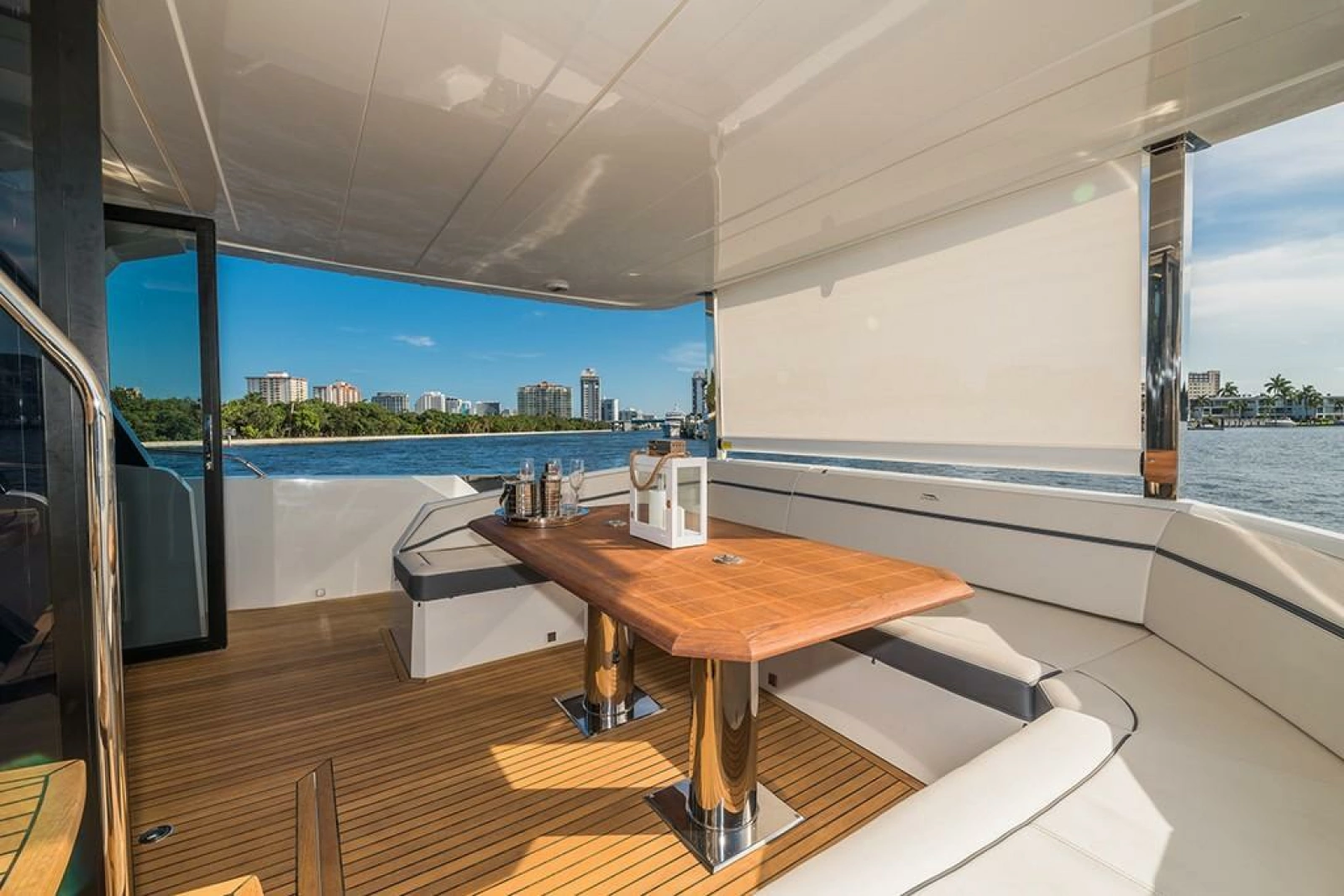 2025 Galeon 680 FLY