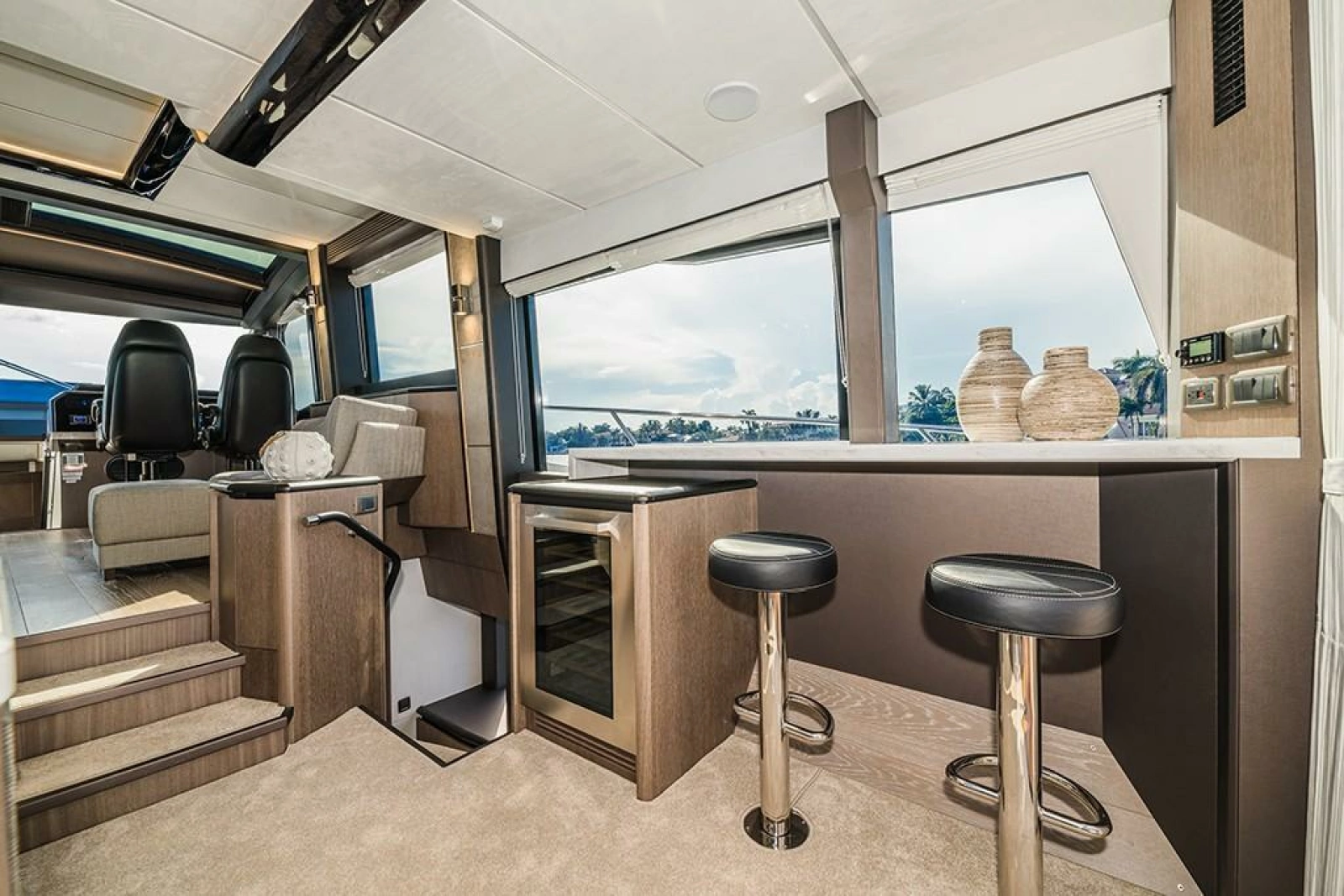 2025 Galeon 680 FLY