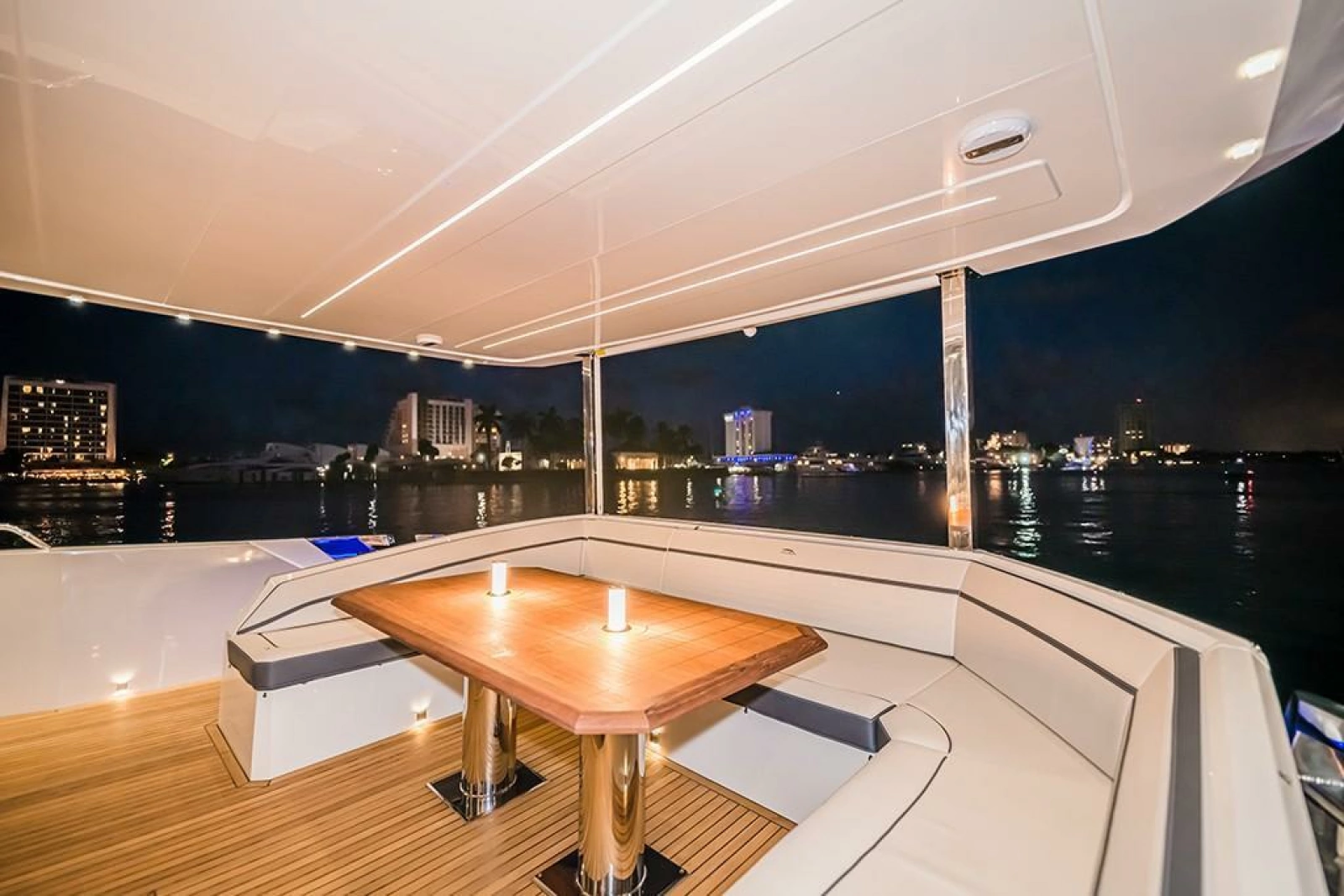 2025 Galeon 680 FLY