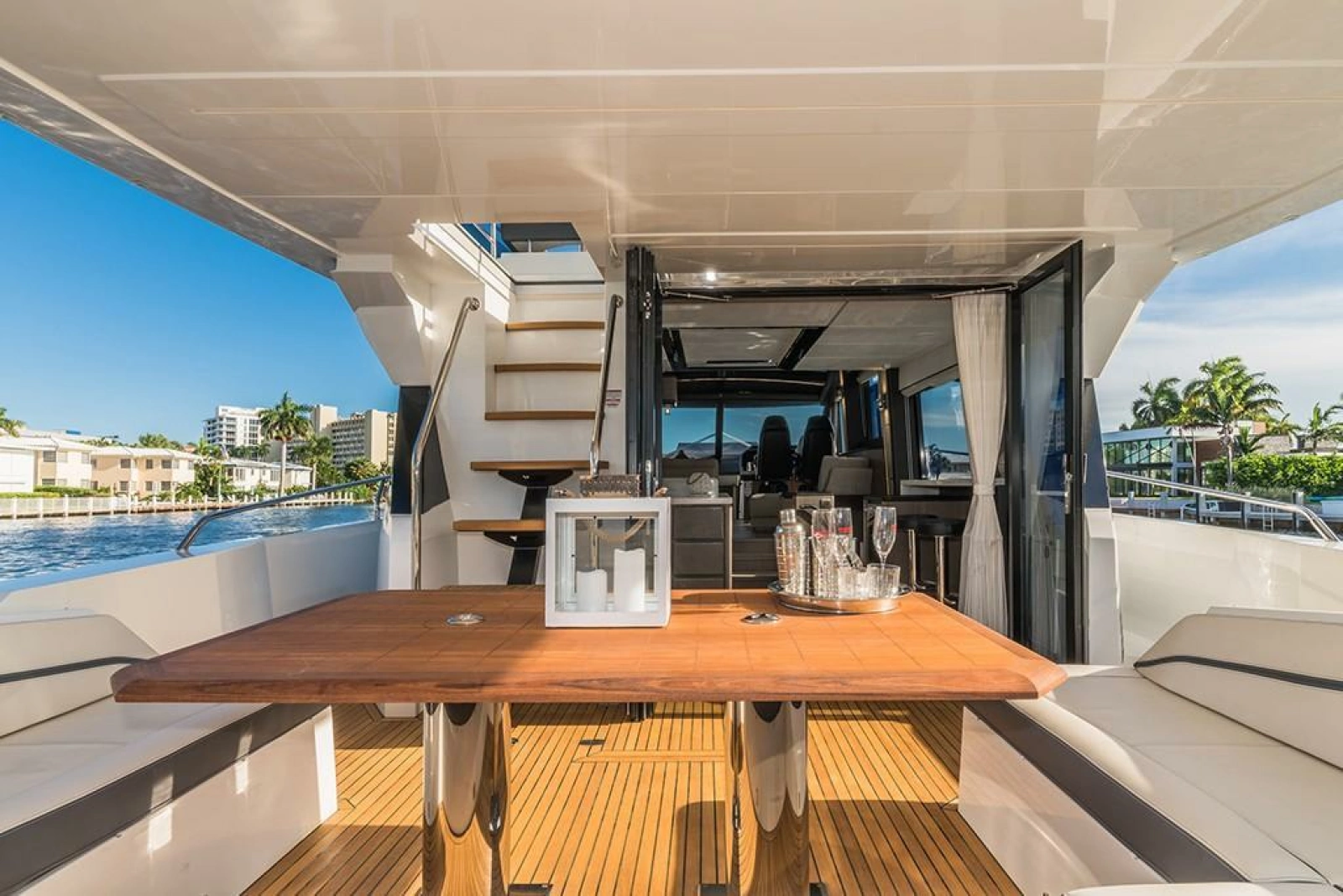 2025 Galeon 680 FLY