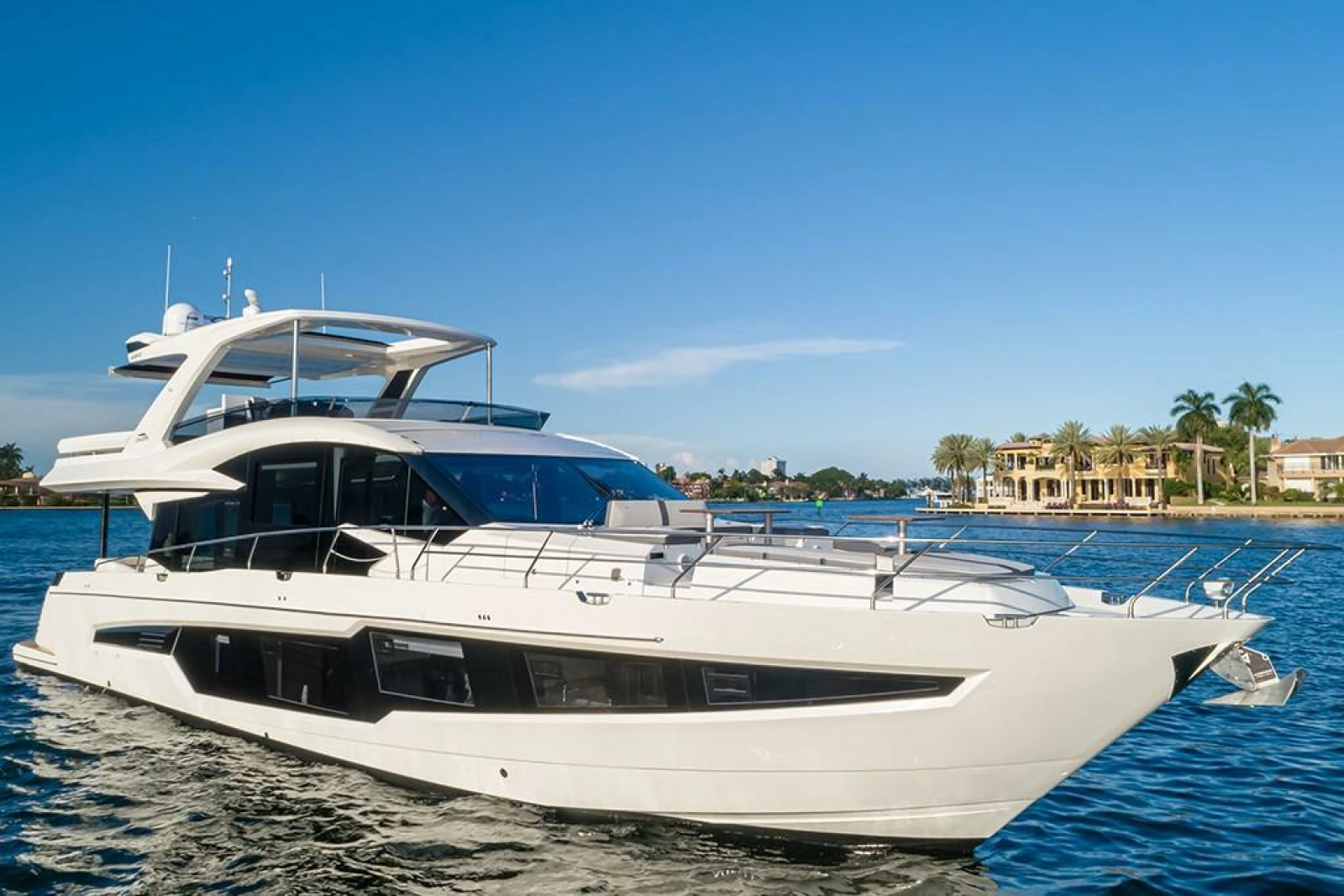 2025 Galeon 680 FLY