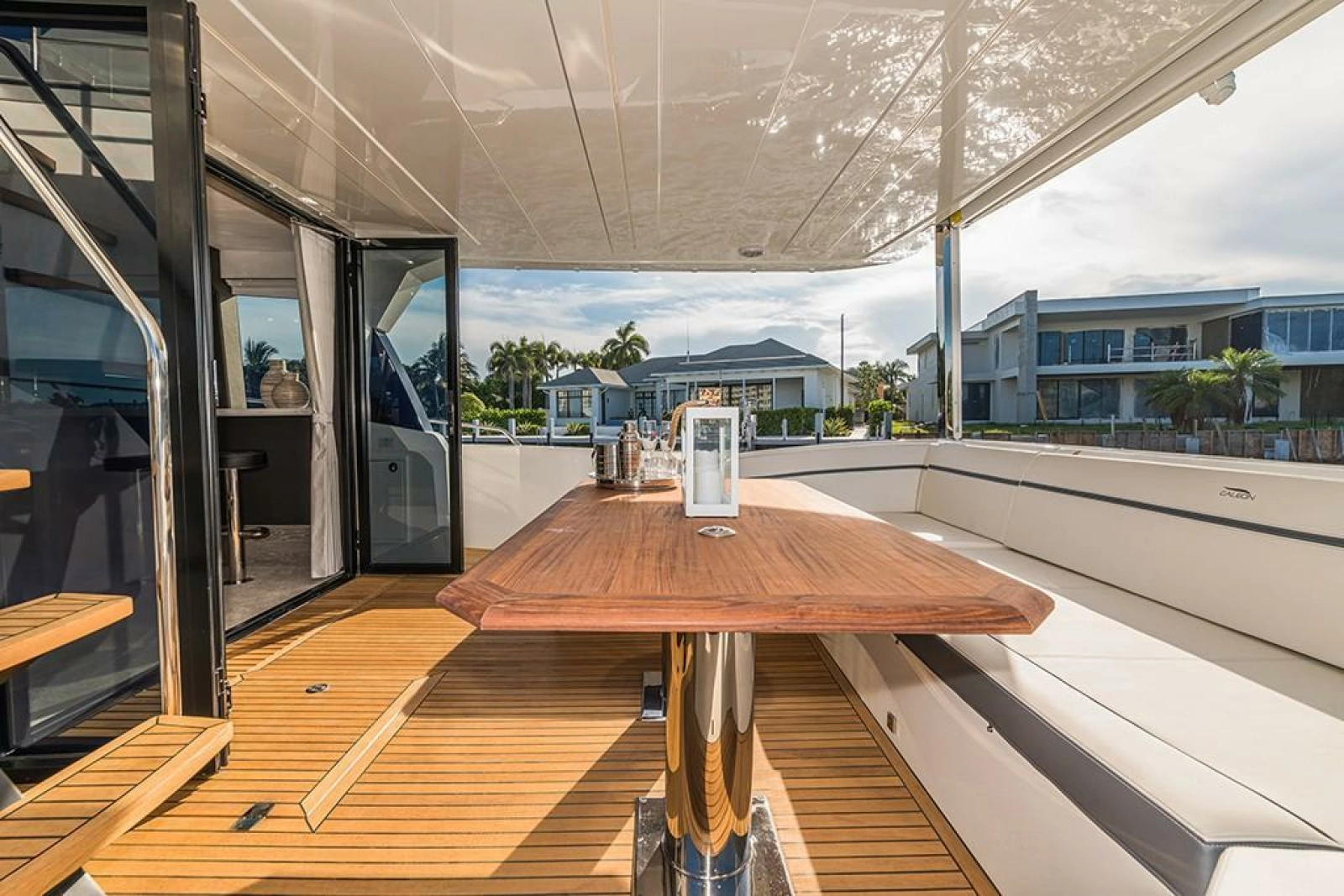 2025 Galeon 680 FLY