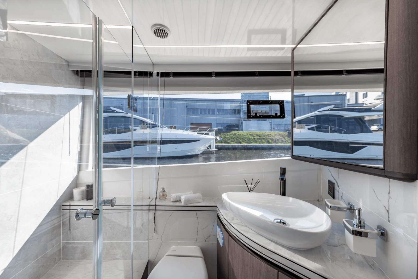 56ft Galeon Yacht For Sale