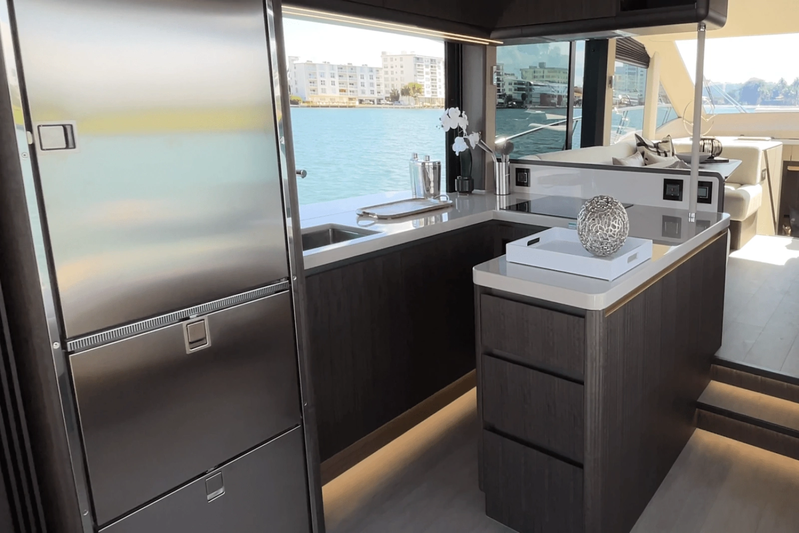 56ft Galeon Yacht For Sale