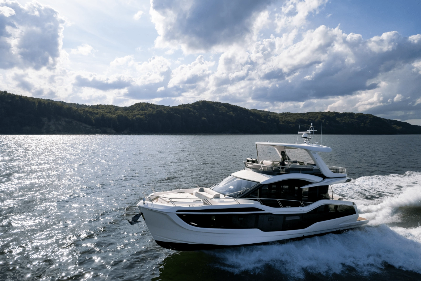 56ft Galeon Yacht For Sale