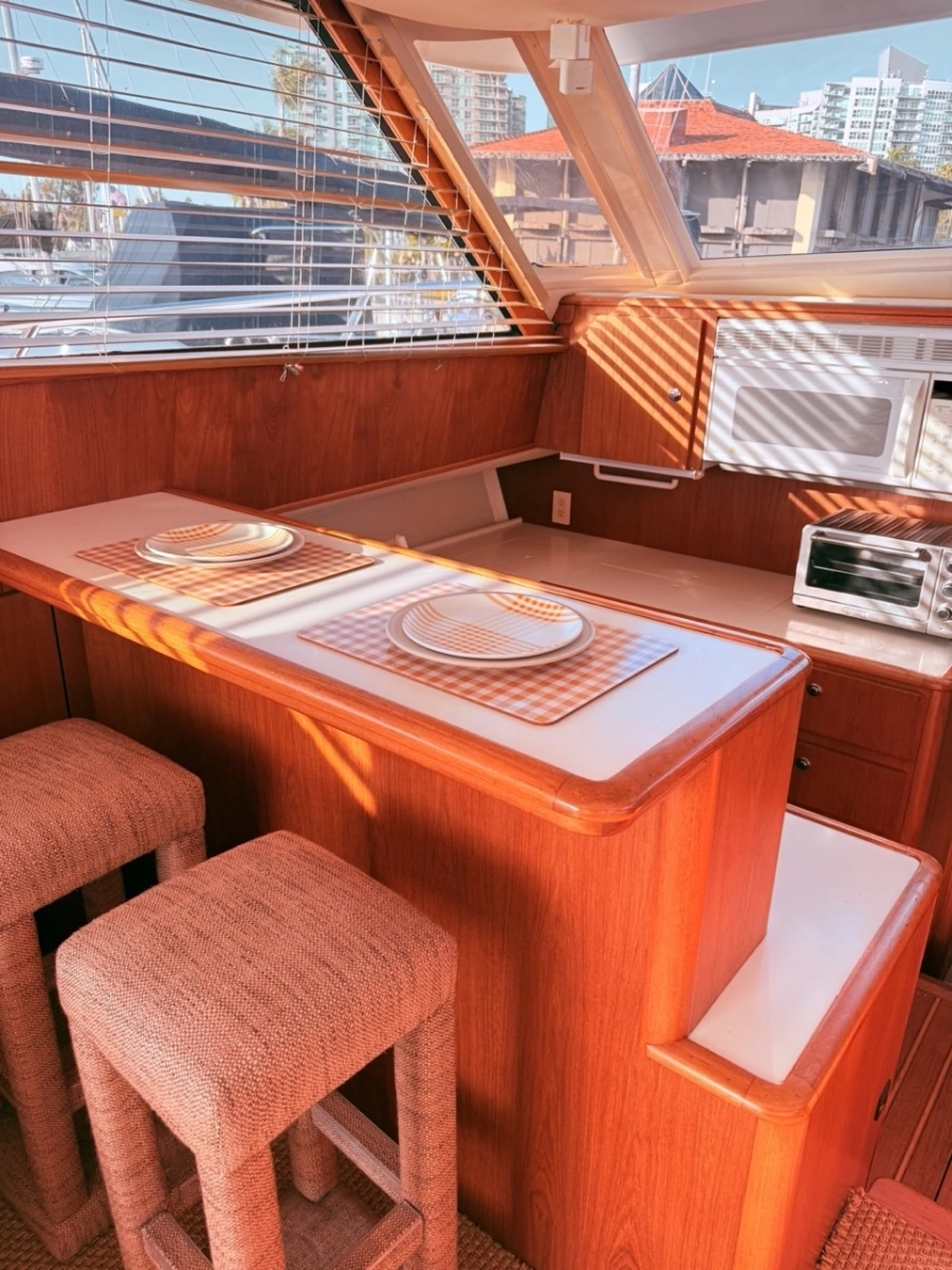 2000 Tiara Yachts 