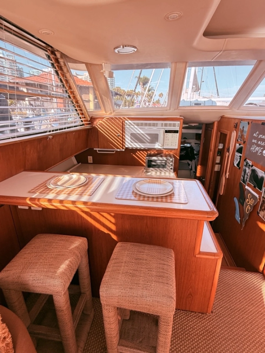 2000 Tiara Yachts 