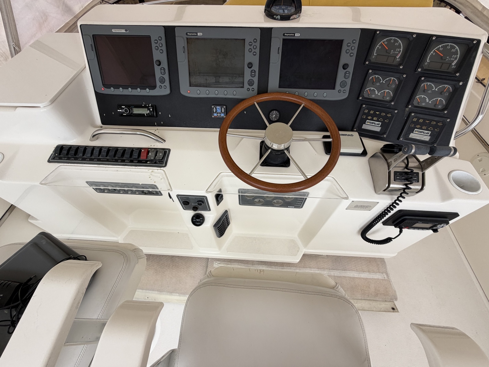 2000 Tiara Yachts