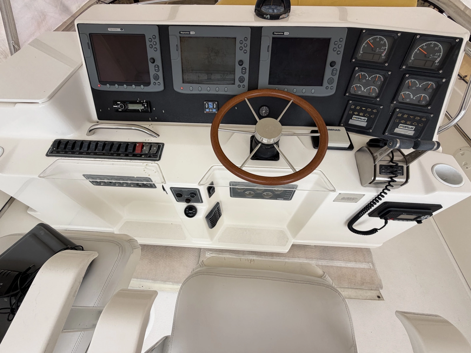 2000 Tiara Yachts 