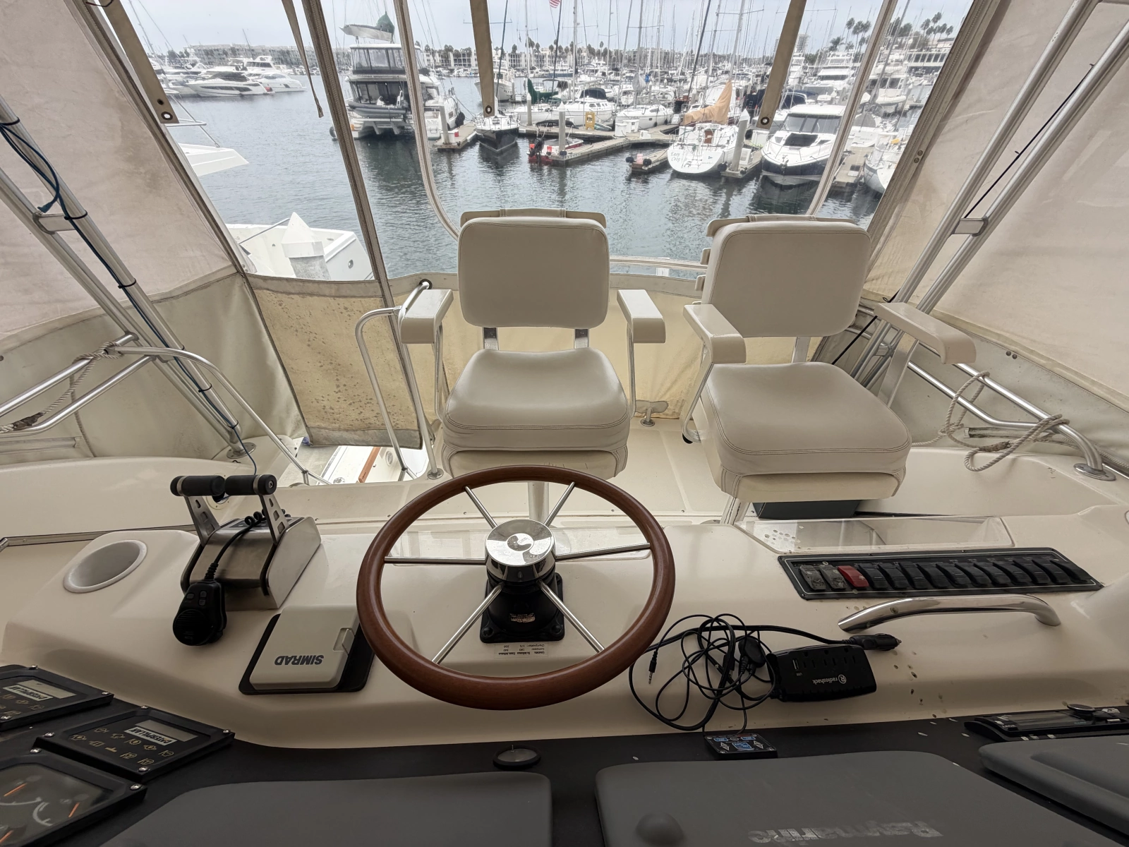 2000 Tiara Yachts 