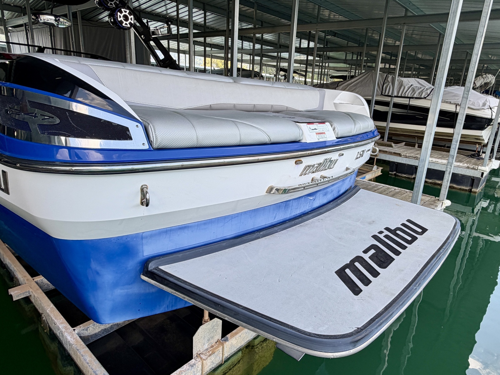 2011 Malibu Wakesetter 247 LSV
