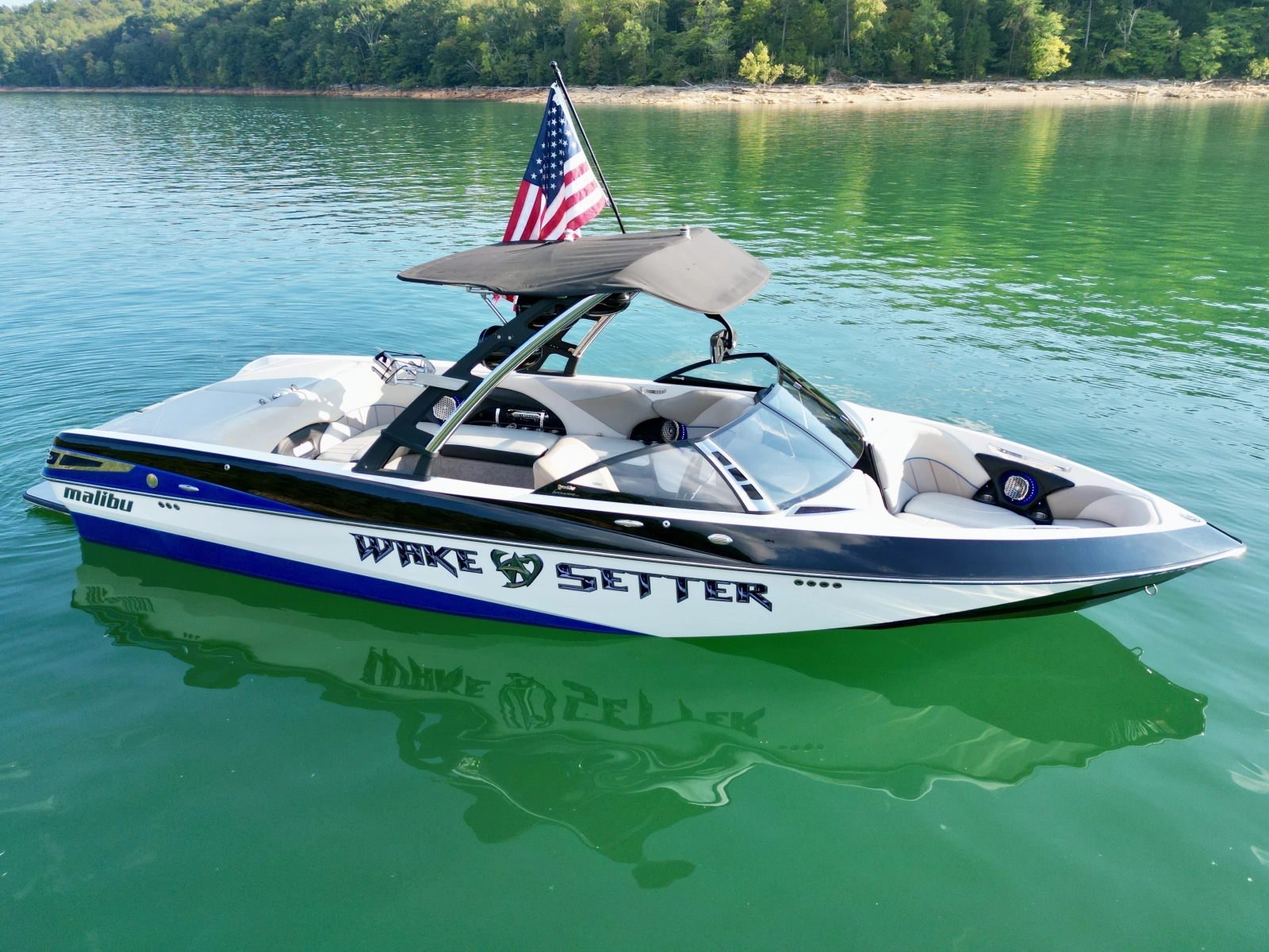 2011 Malibu Wakesetter 247 LSV