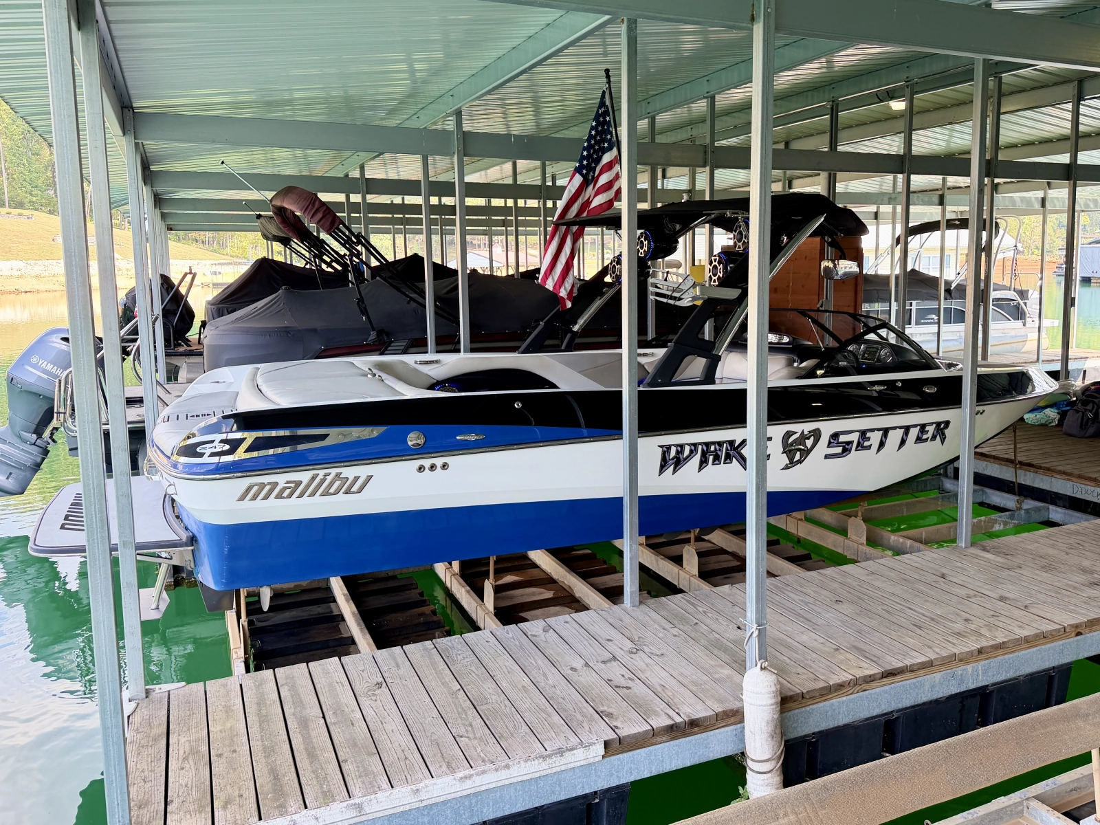 2011 Malibu Wakesetter 247 LSV