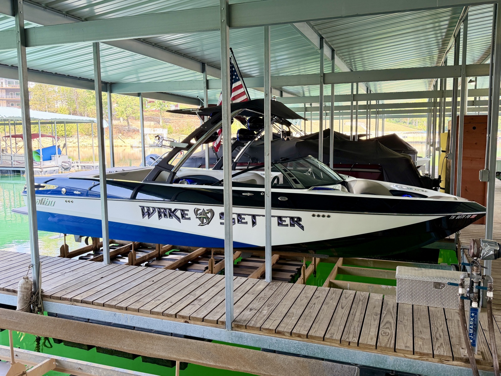 2011 Malibu Wakesetter 247 LSV