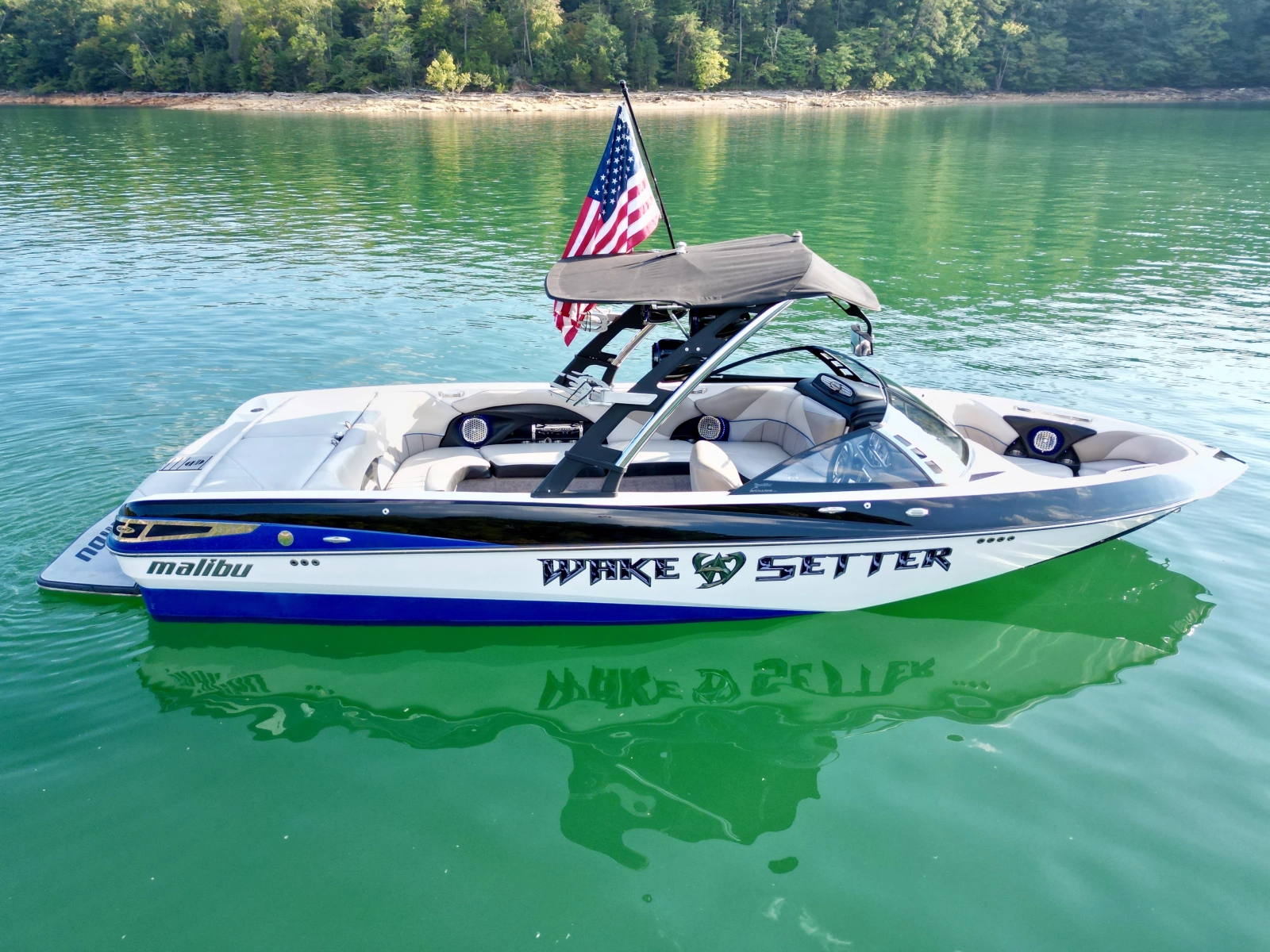 2011 Malibu Wakesetter 247 LSV