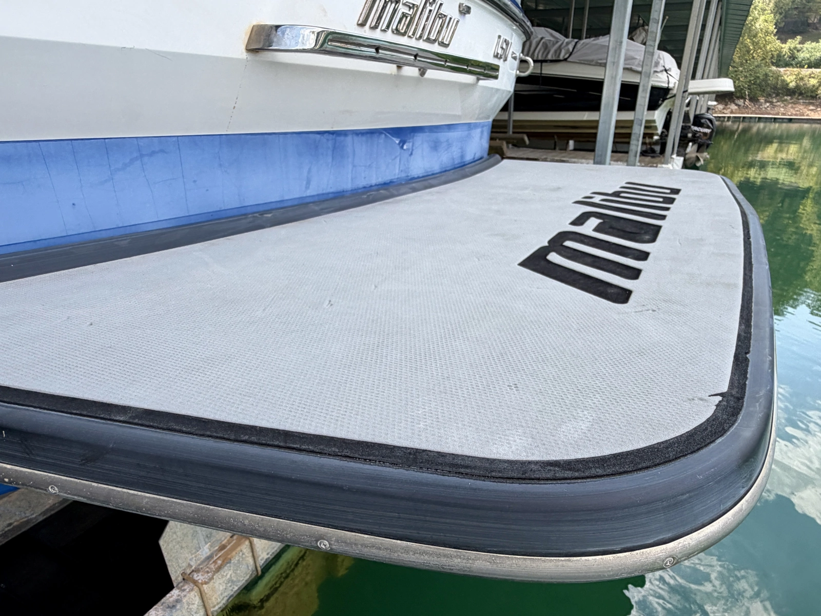 2011 Malibu Wakesetter 247 LSV