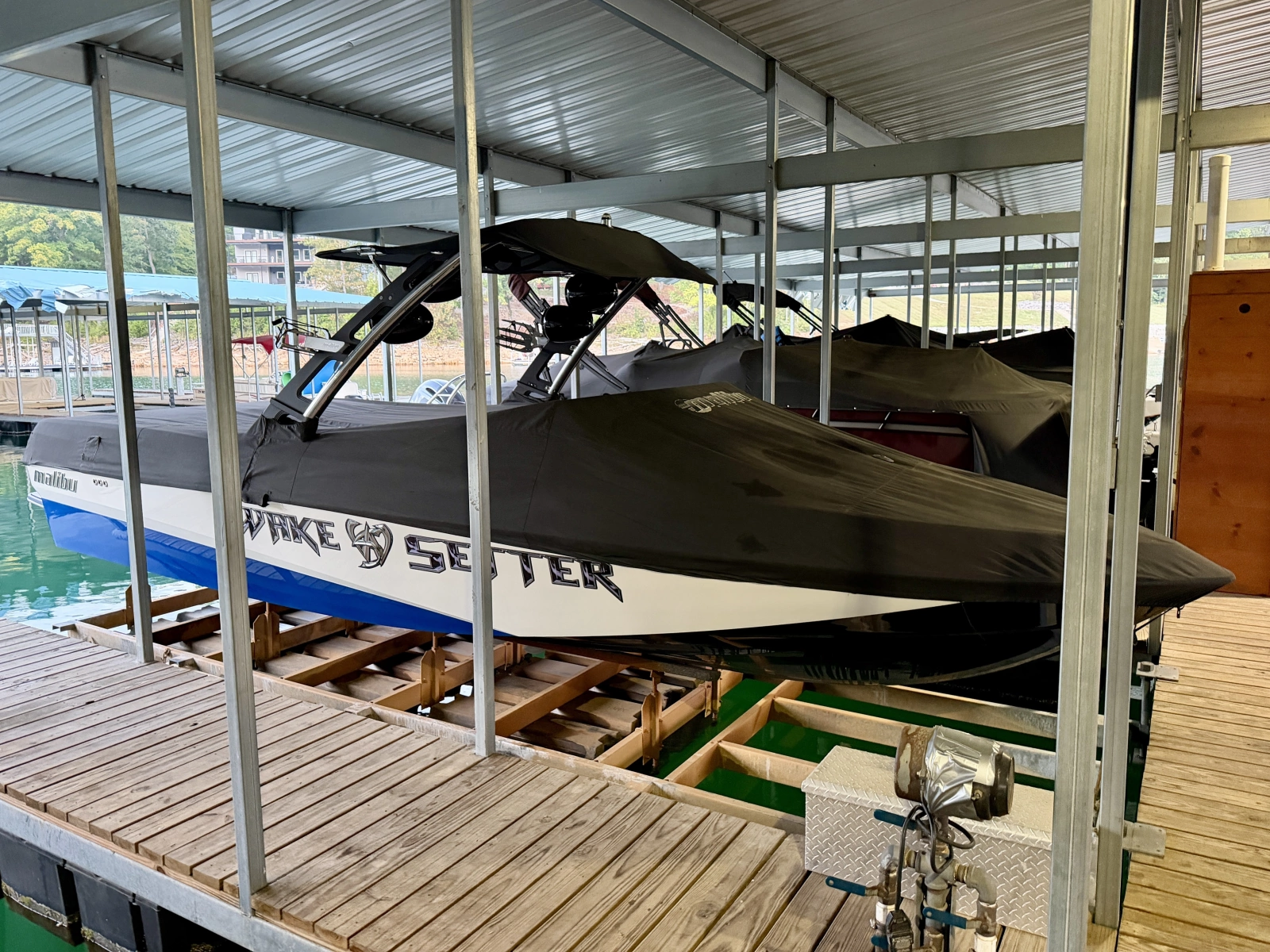 2011 Malibu Wakesetter 247 LSV