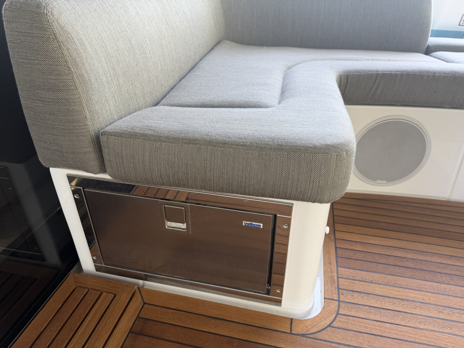 2023 Azimut S6
