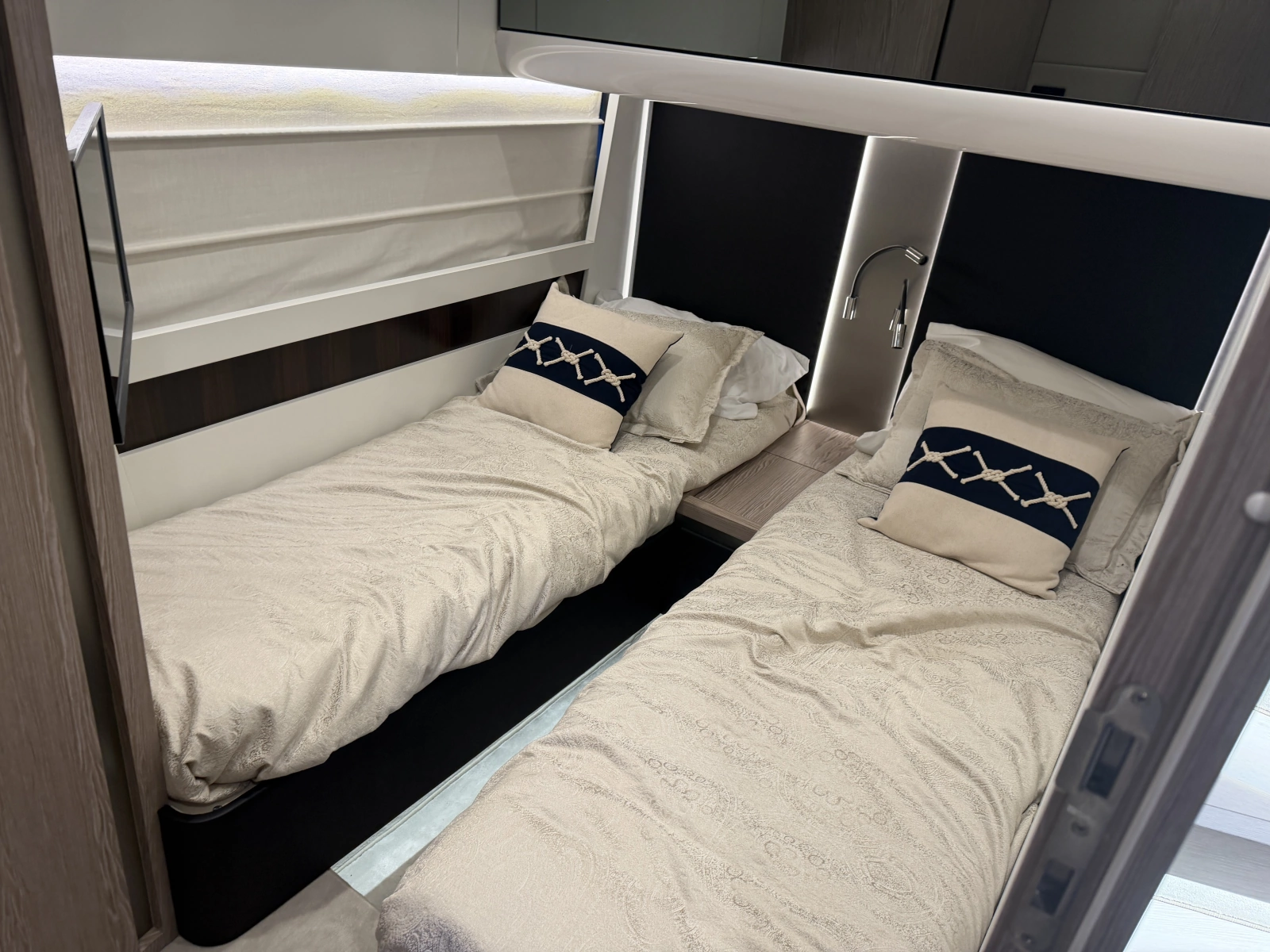2023 Azimut S6