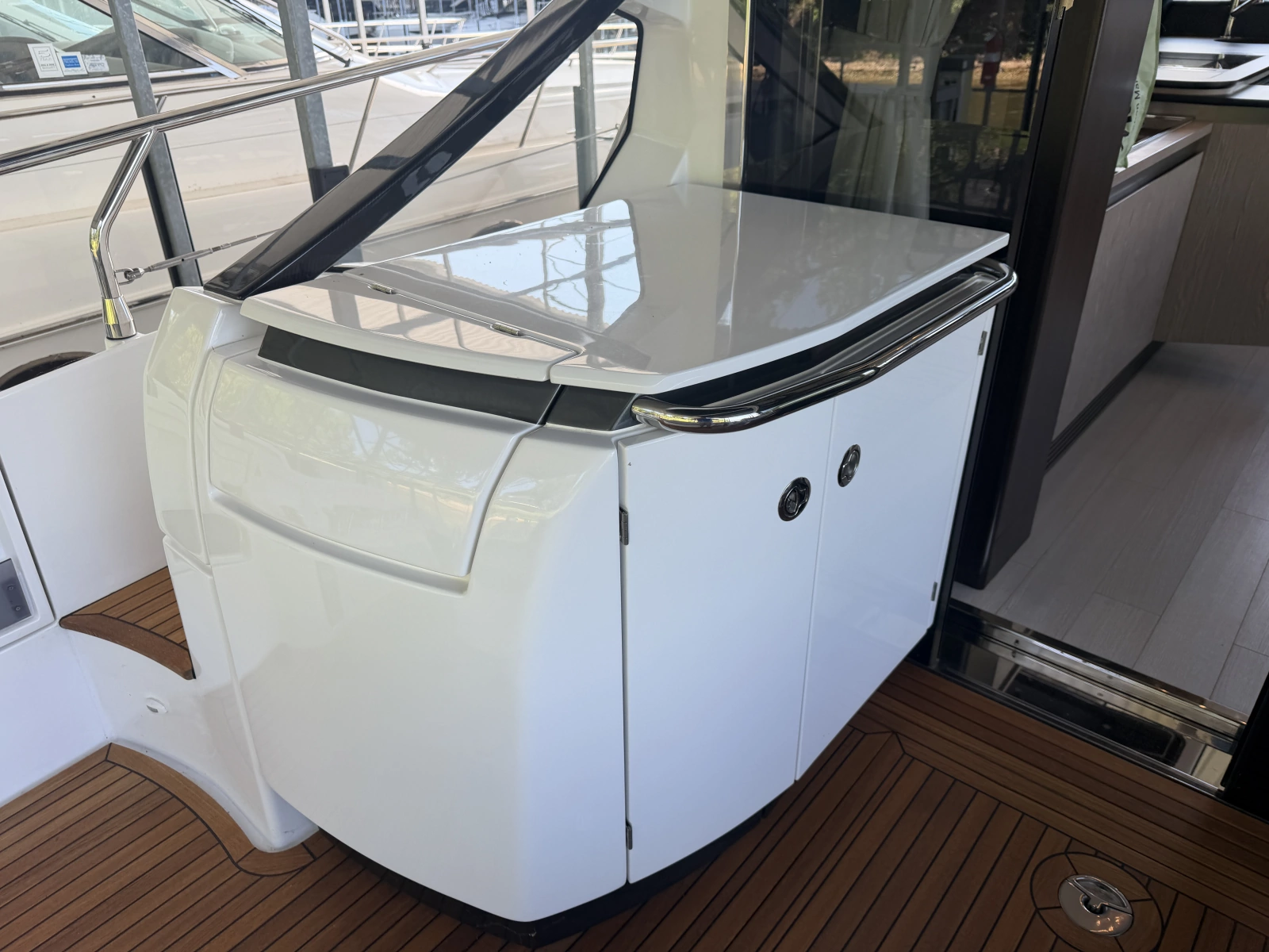 2023 Azimut S6