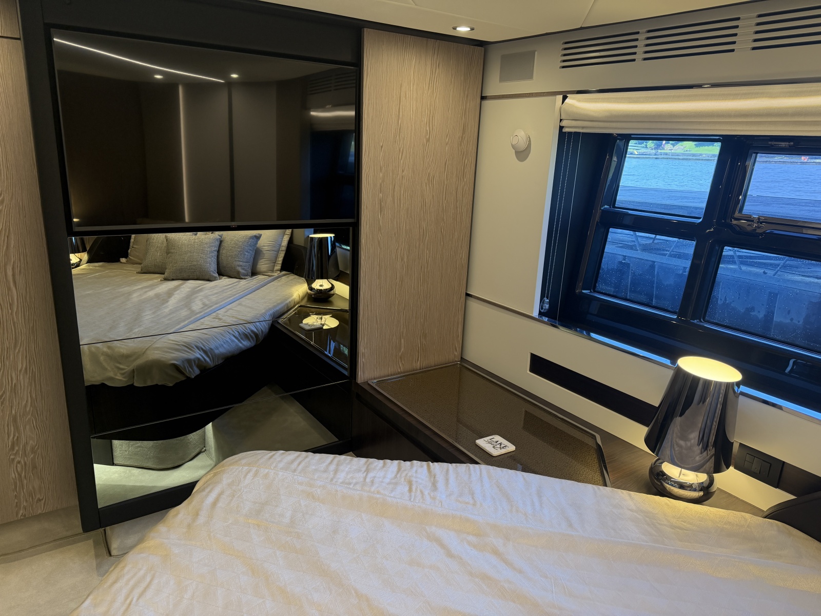 2023 Azimut S6