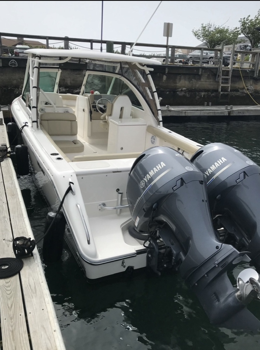 2017 Pursuit 265 DC