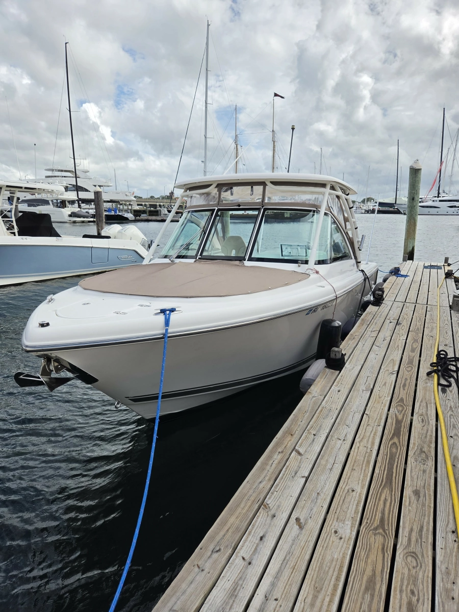2017 Pursuit 265 DC