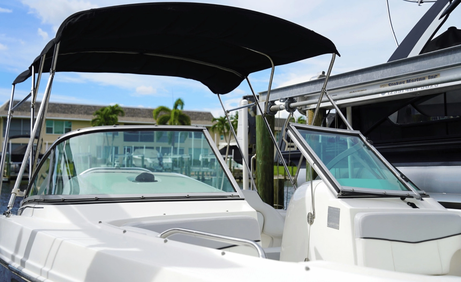 2016 Robalo R207