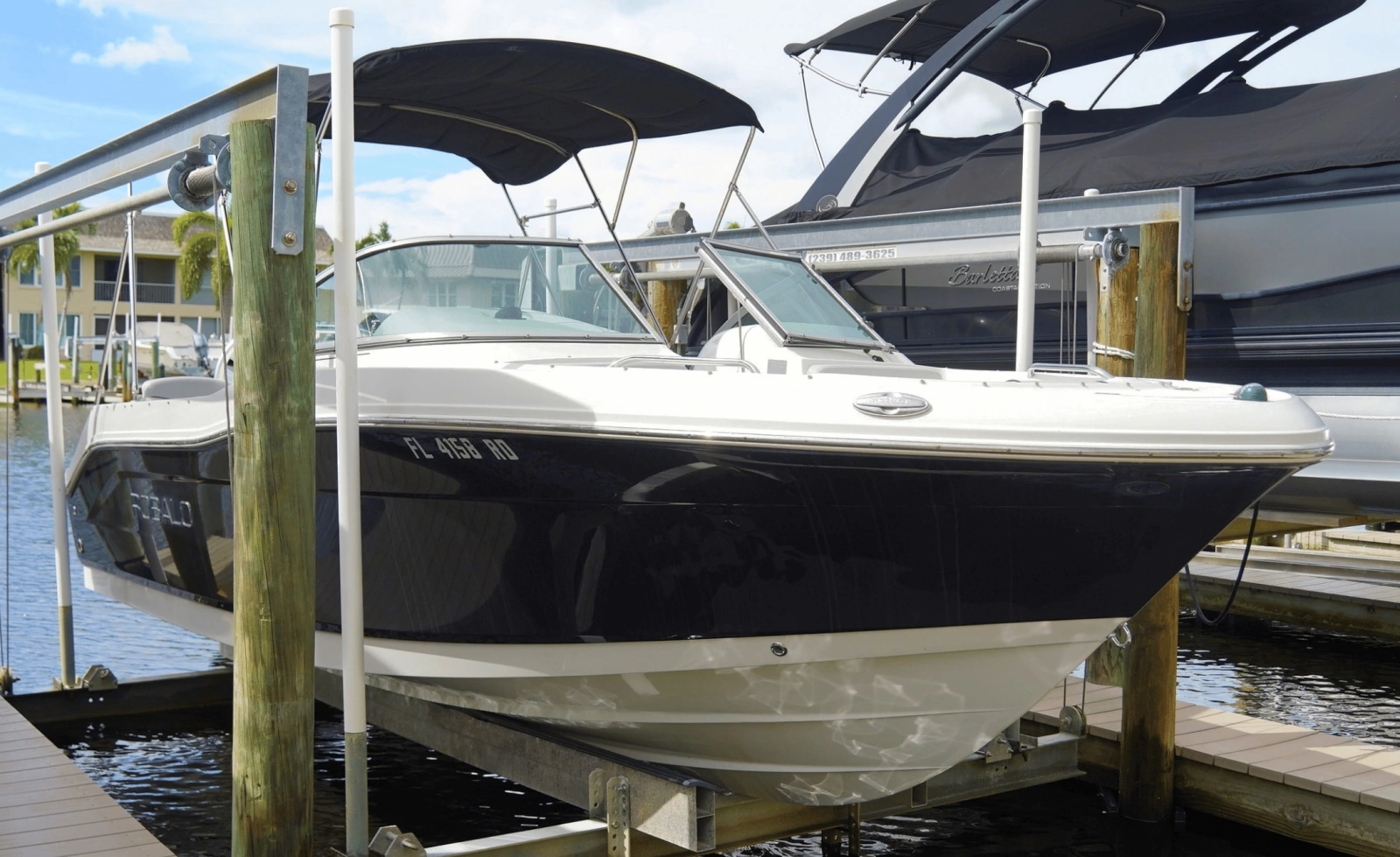2016 Robalo R207