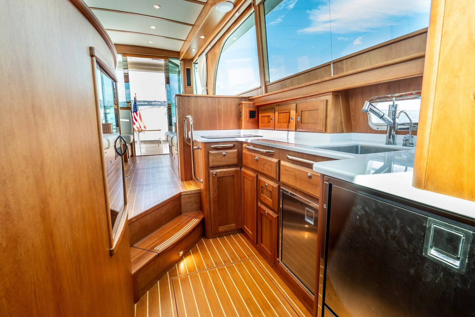 2023 Sabre 45 Salon Express
