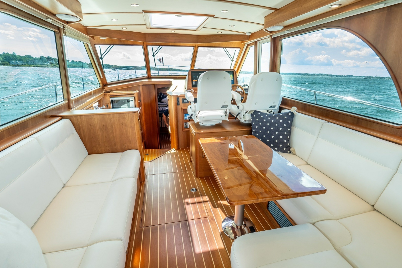 2023 Sabre 45 Salon Express