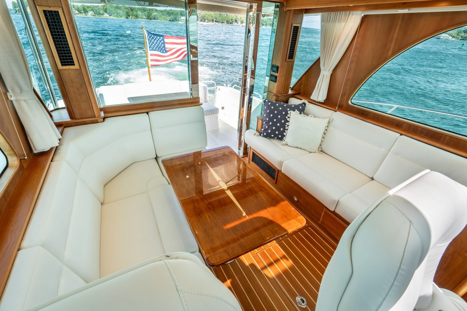 2023 Sabre 45 Salon Express