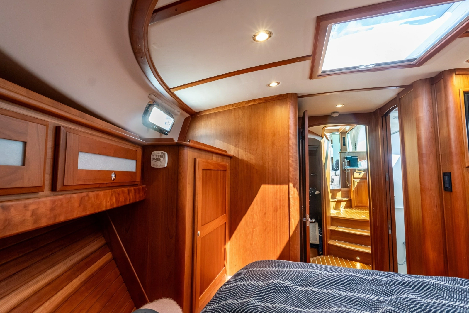 2023 Sabre 45 Salon Express