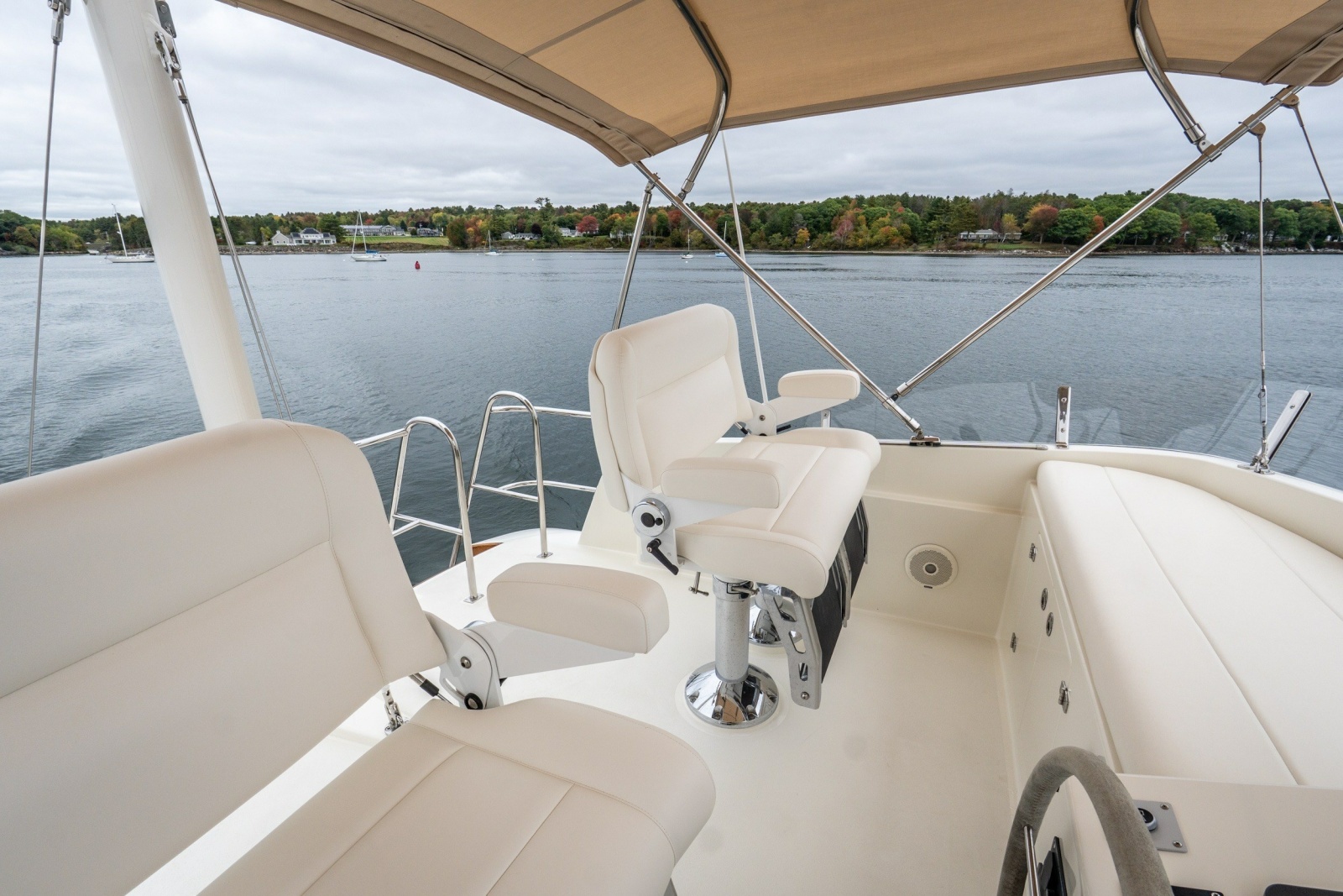 2003 Grand Banks 54