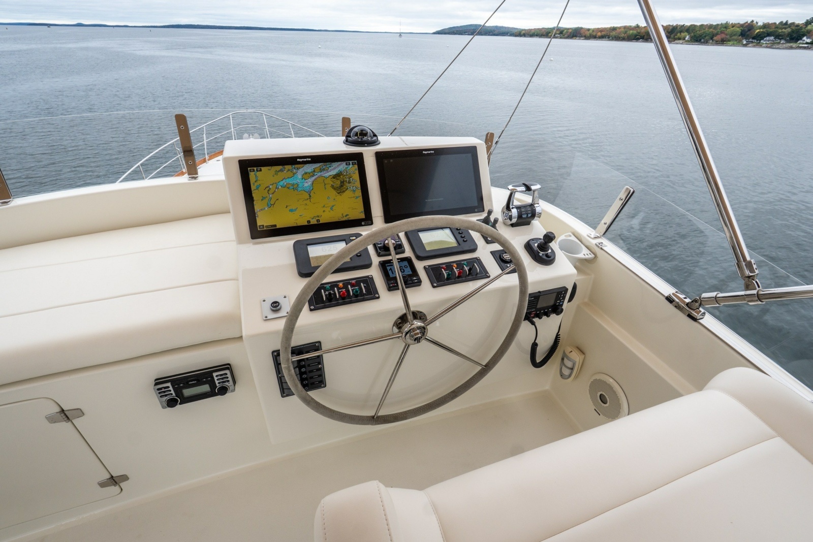 2003 Grand Banks 54