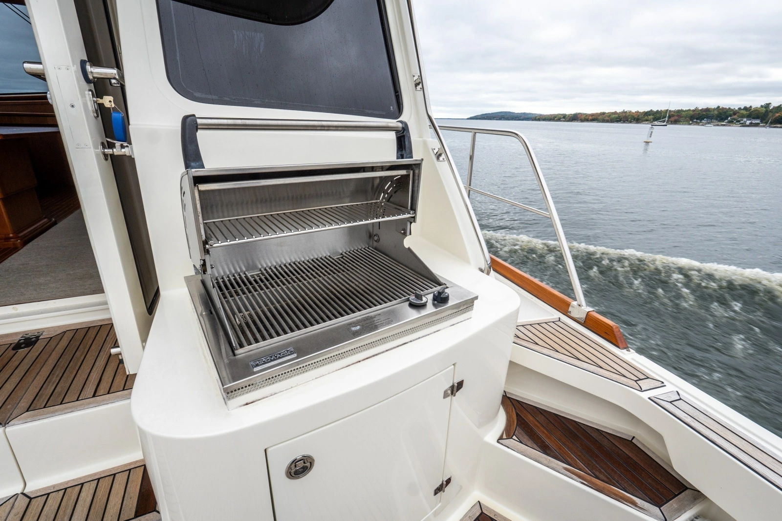 2003 Grand Banks 54