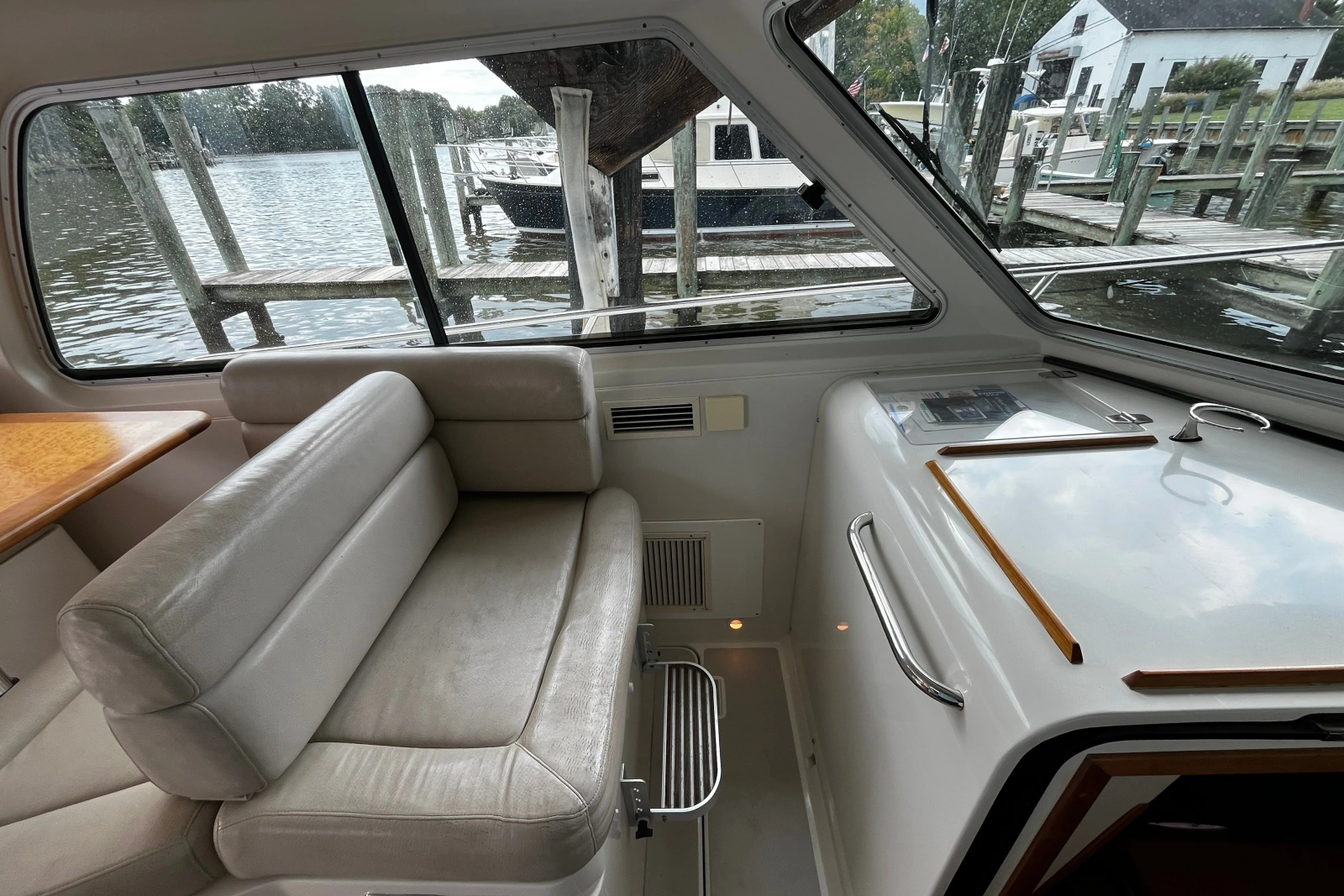 2009 Back Cove 33