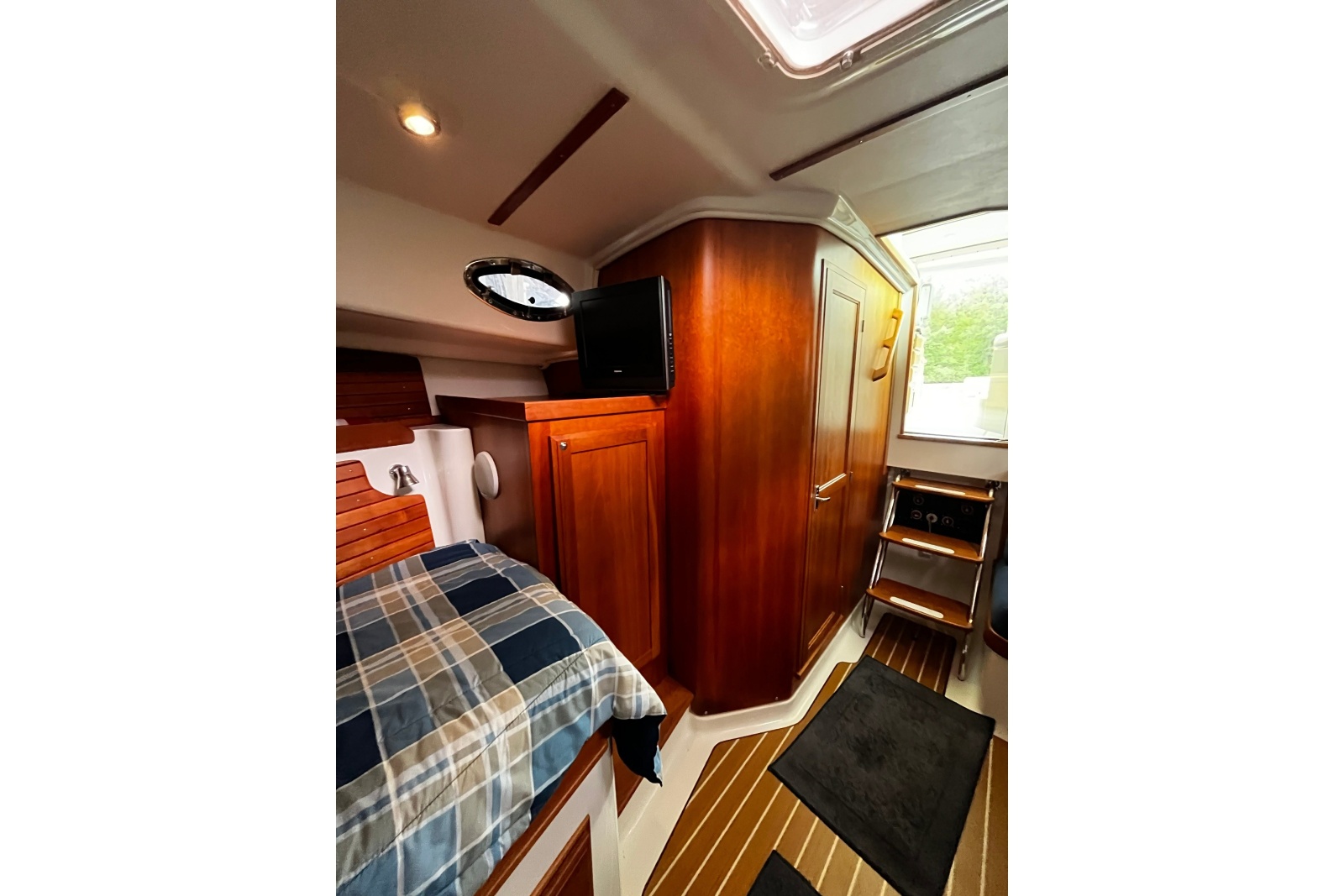 2009 Back Cove 33