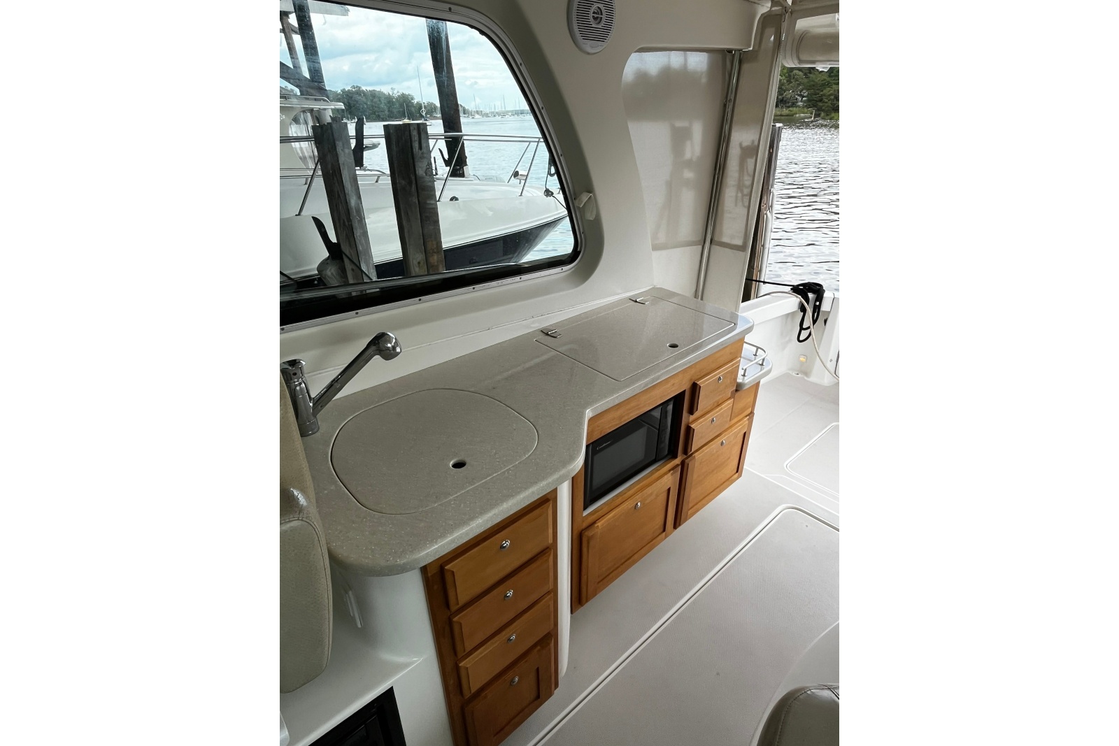 2009 Back Cove 33