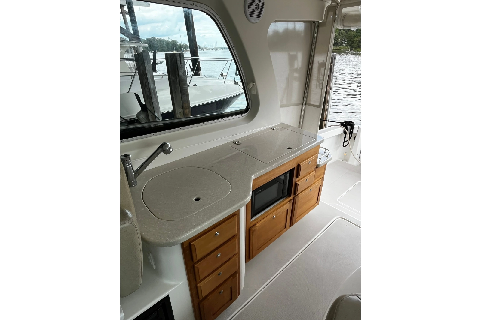 2009 Back Cove 33