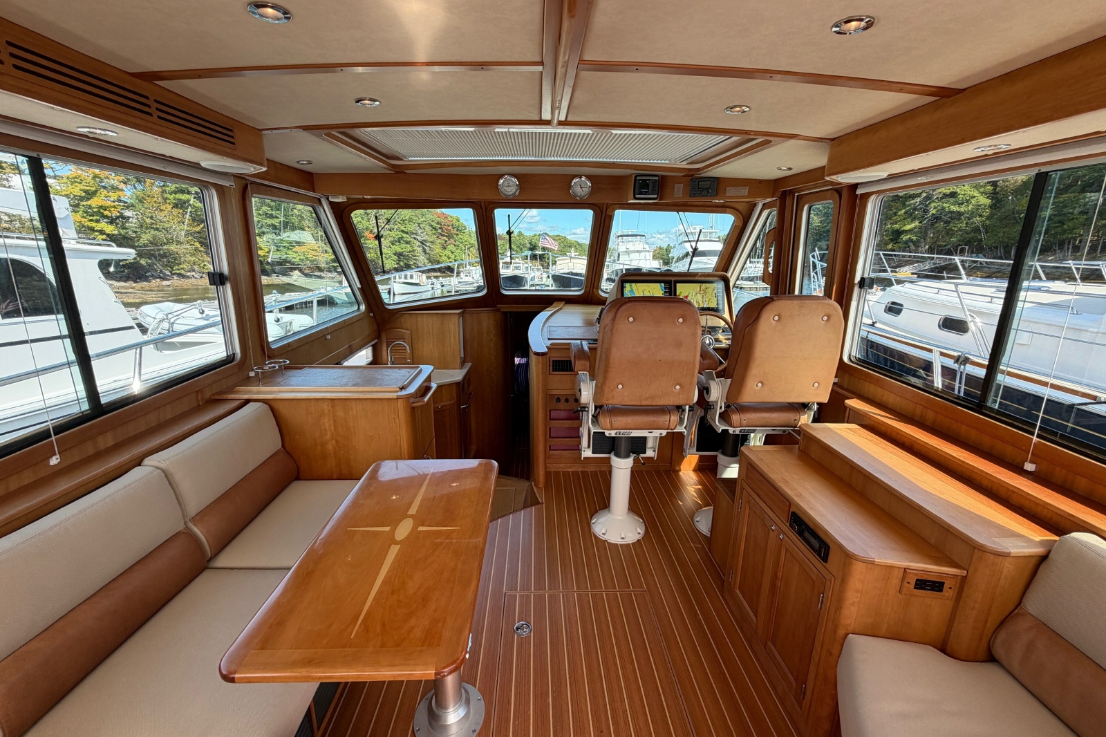 2011 Sabre 40 Sedan