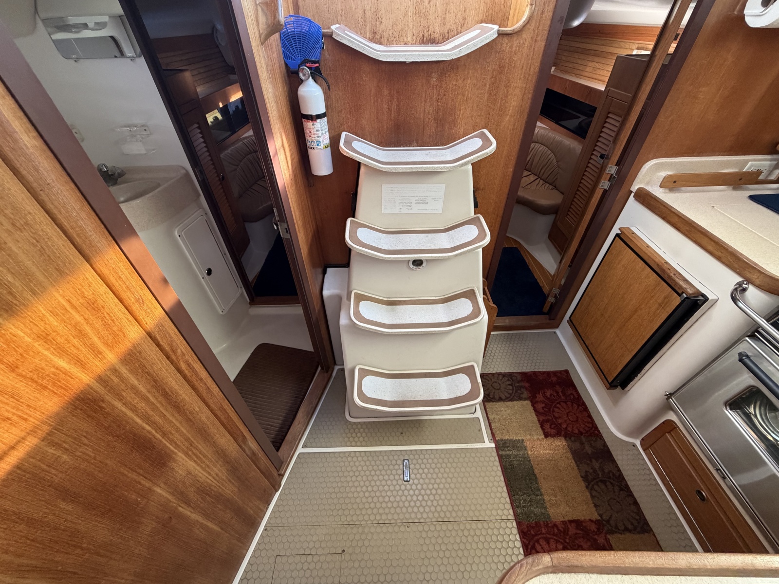 2001 Catalina 380