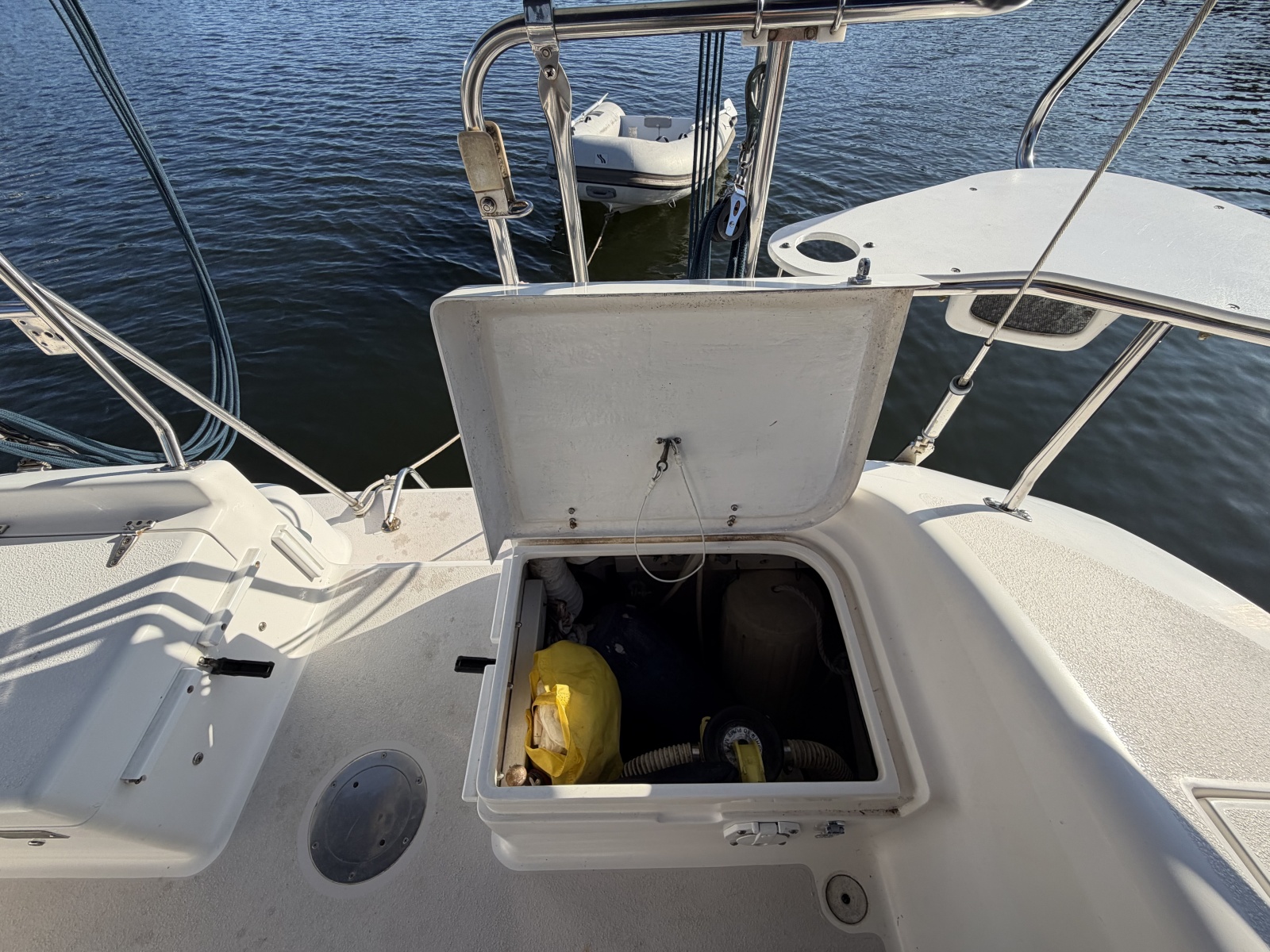 2001 Catalina 380