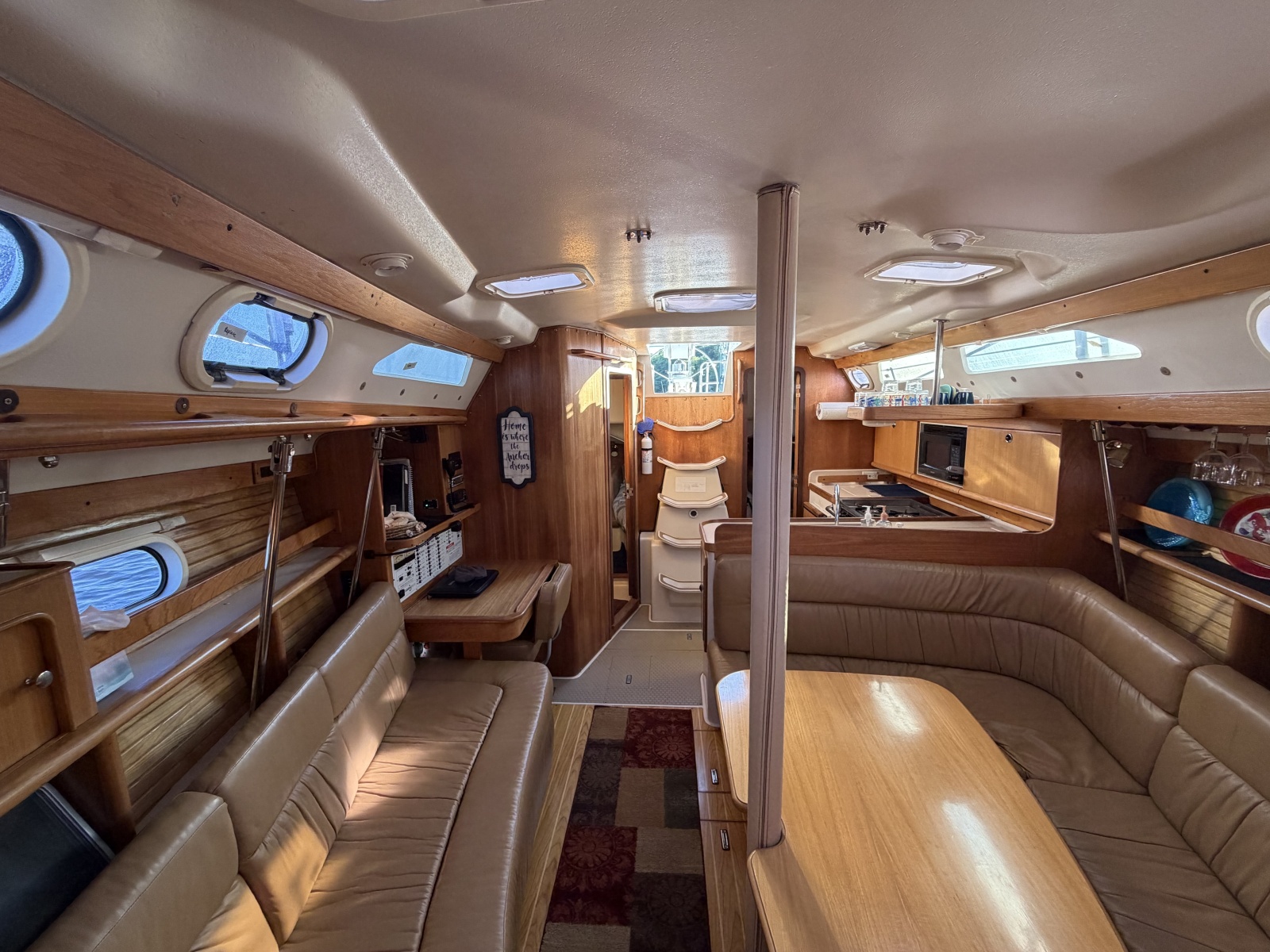 2001 Catalina 380