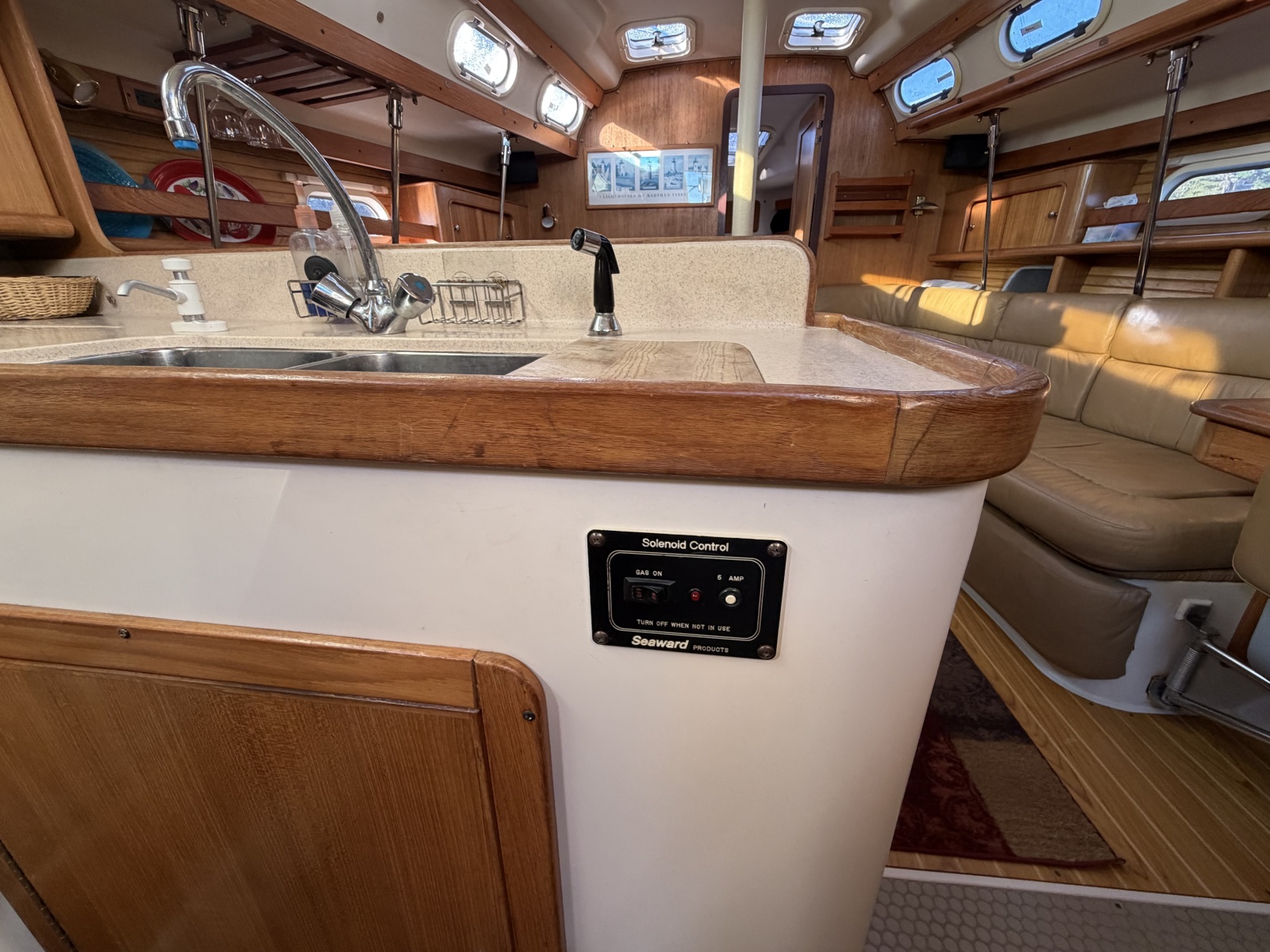 2001 Catalina 380