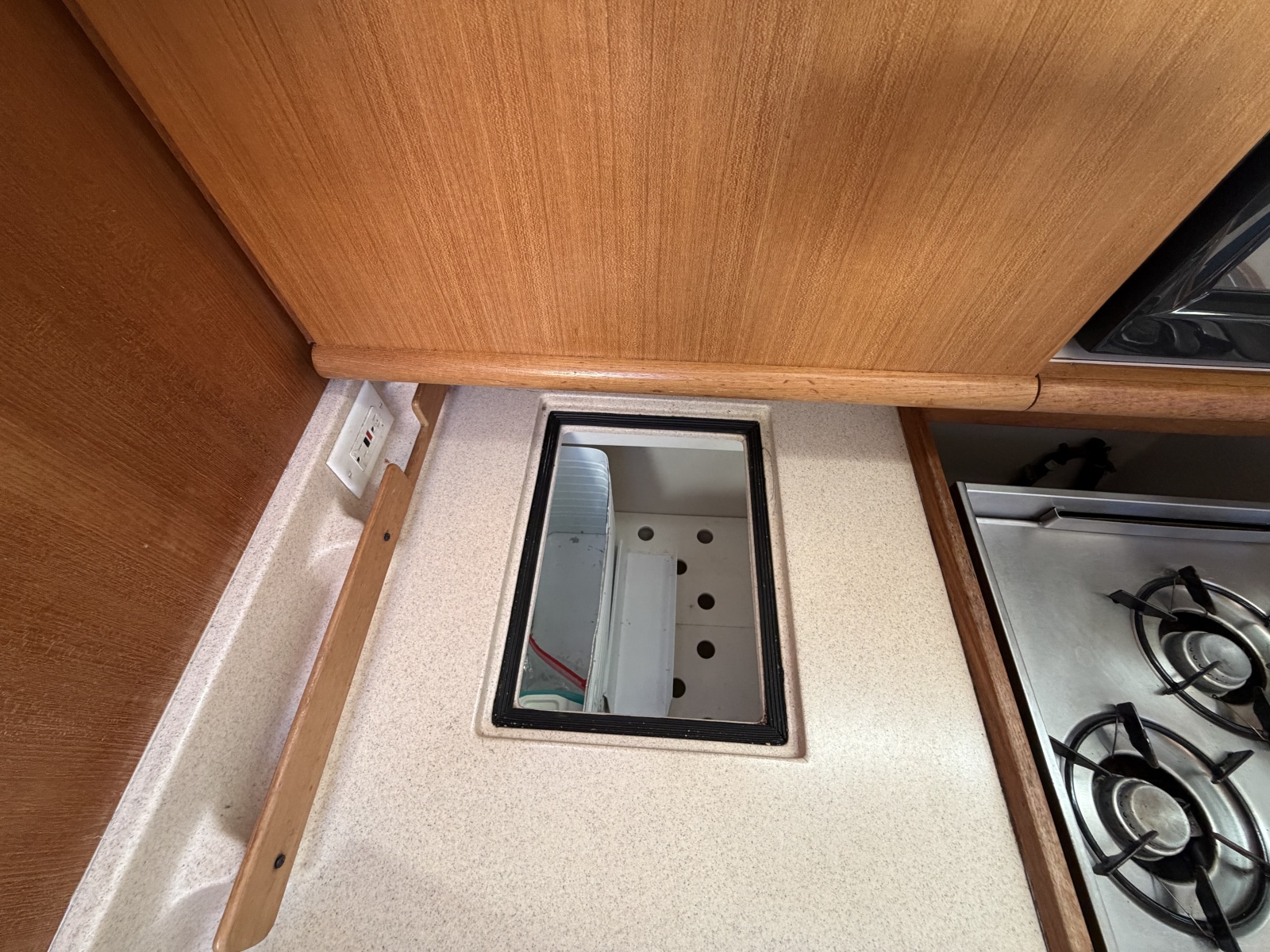 2001 Catalina 380