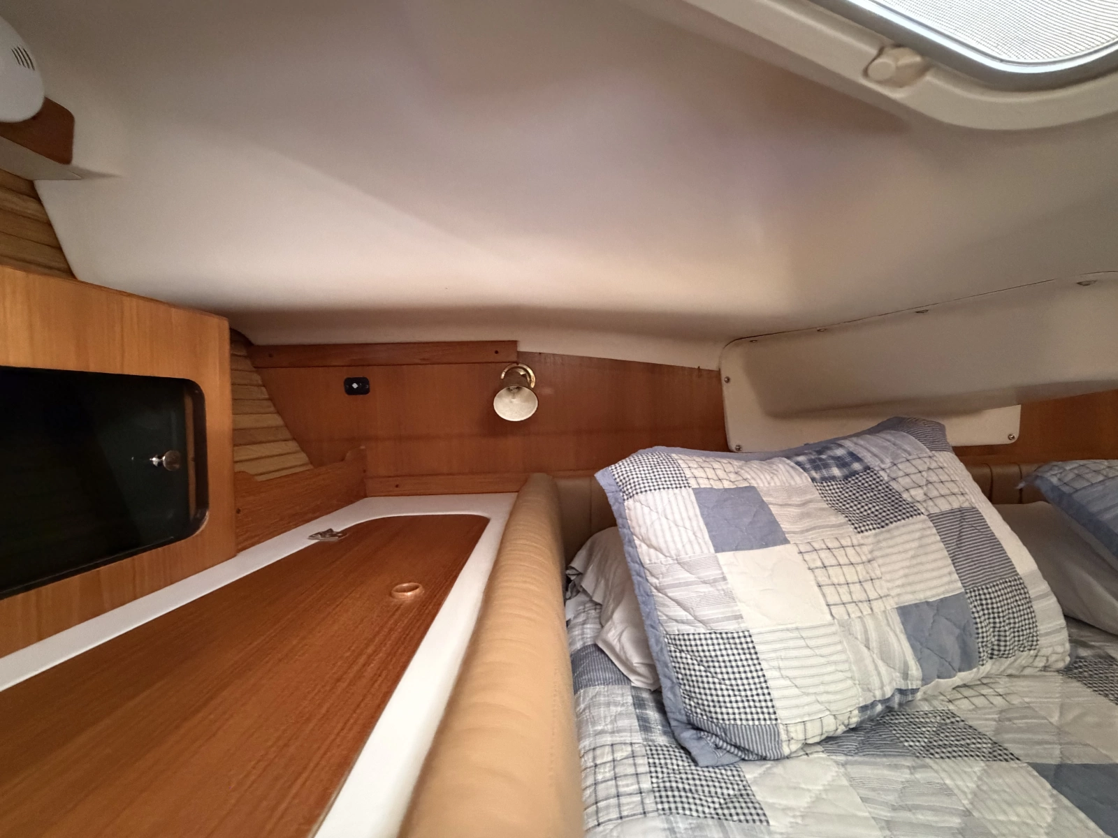 2001 Catalina 380