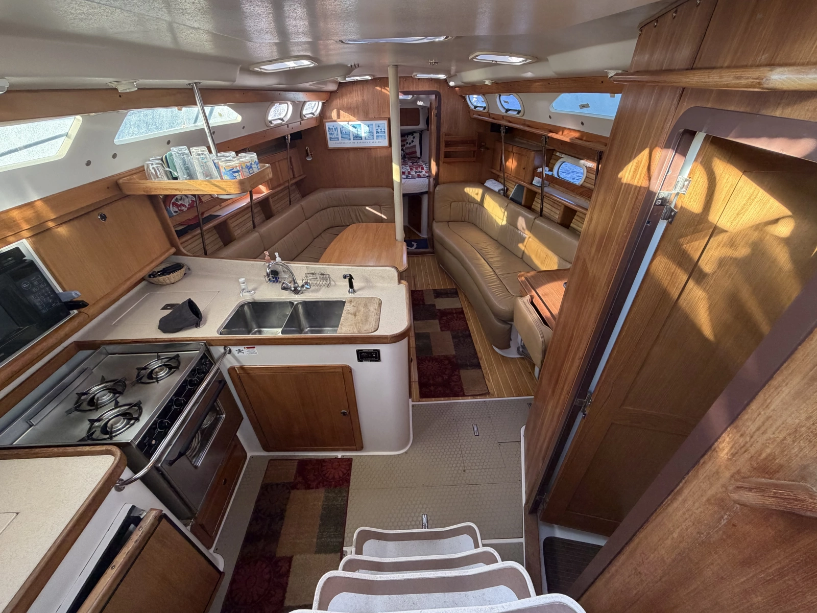 2001 Catalina 380
